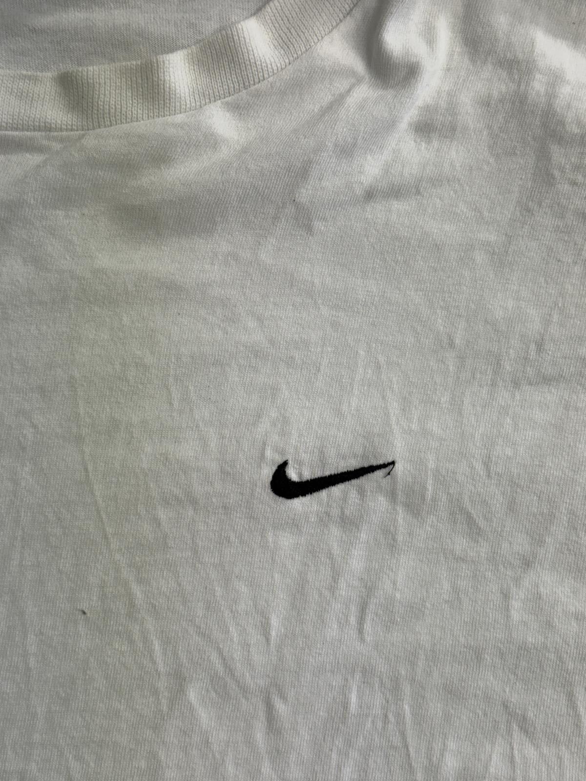 Nike Vintage Nike Gray Tag T-shirt Mini Swoosh Embroidered XL Size US XL / EU 56 / 4 - 4 Thumbnail