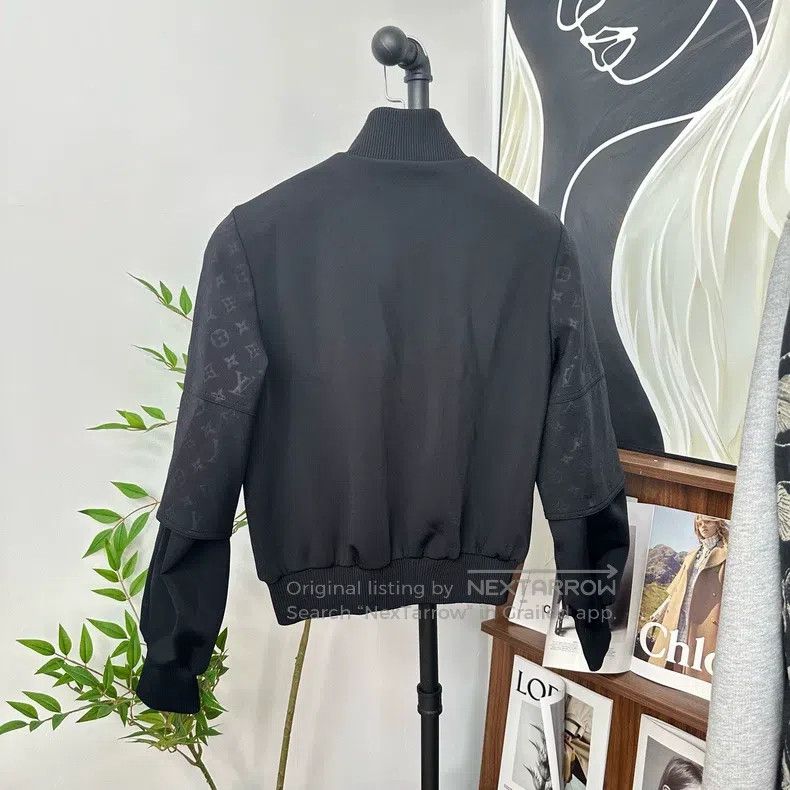 Louis Vuitton Louis Vuitton Black full-print print logo jacket Size XXS / US 00 / IT 34 - 2 Thumbnail