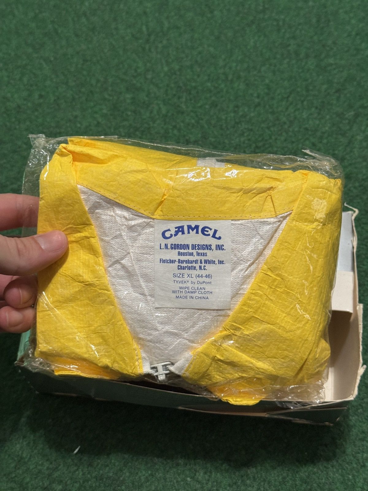 Camel Vintage 1992 Camel Cigarettes Joe Camel Jacket XL Yellow Size US XL / EU 56 / 4 - 7 Thumbnail
