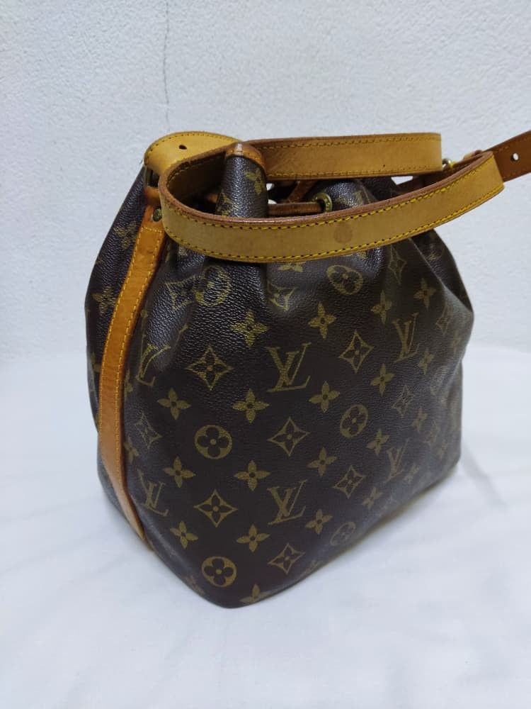 Louis Vuitton Louis Vuitton Monogram Canvas Petit Noe Bag Size ONE SIZE - 9 Thumbnail