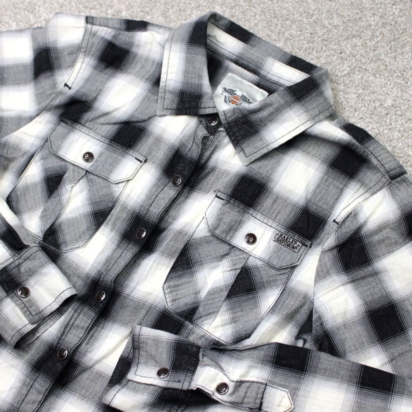 Harley Davidson Harley-Davidson Shirt Women Small Gray/Black Plaid Pearl Snap Long Sleeve Cotton Size S / US 4 / IT 40 - 3 Thumbnail