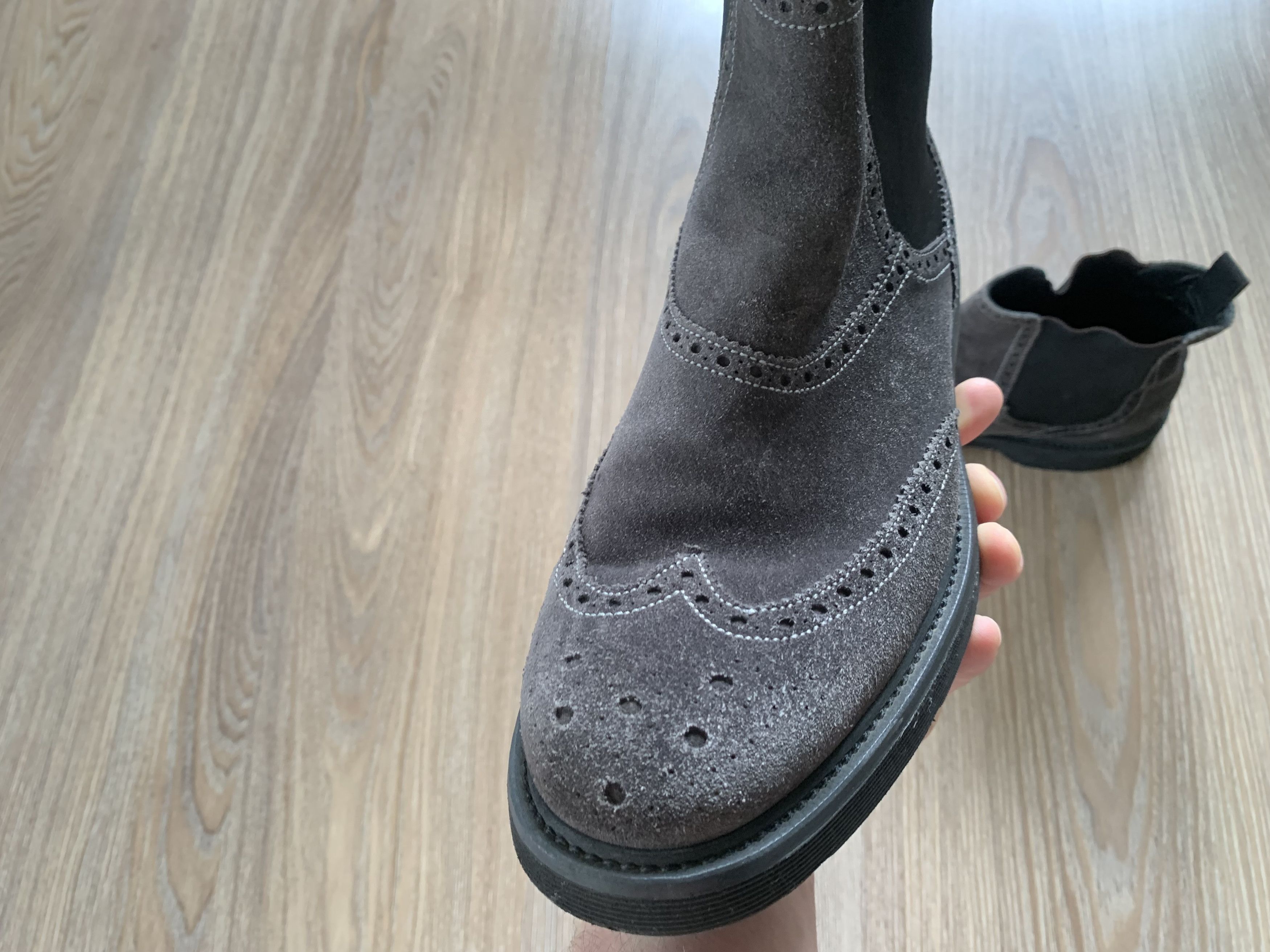 Giorgio Armani Giorgio Armani Grey Leather Suede Boots Chelsea Size US 10.5 / EU 43-44 - 8 Thumbnail