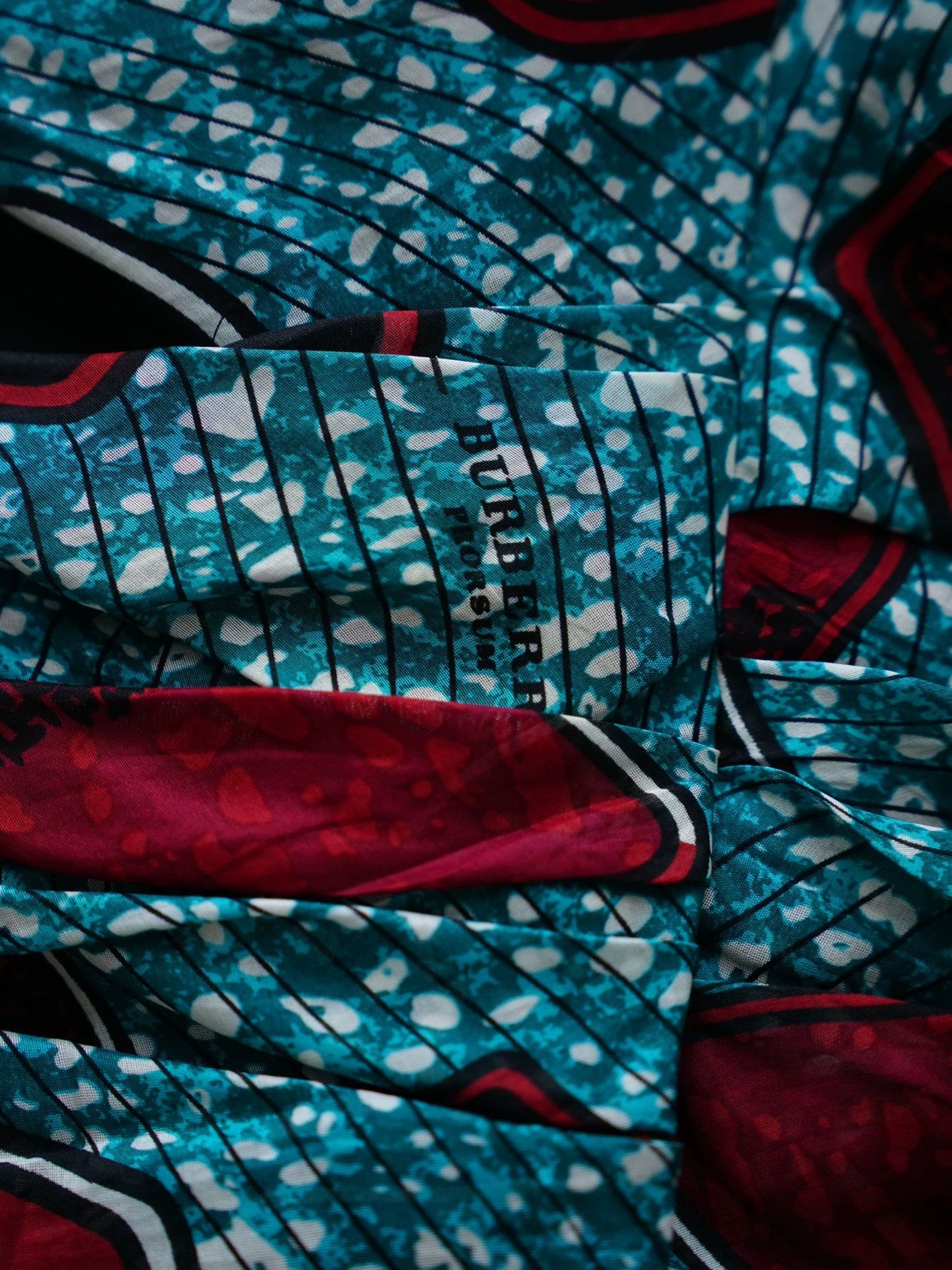 Burberry Burberry Prosum Vintage Silk Skirt 38 (M/L) Moore Print Size 26" / US 2 / IT 38 - 7 Thumbnail