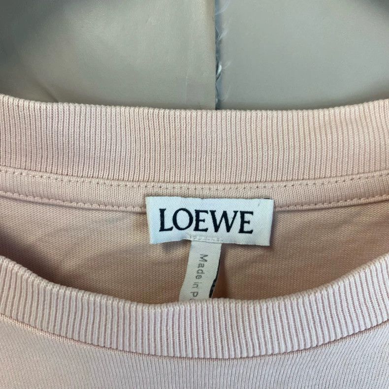 Loewe LOEWE Pink embroidered logo on the chest. Short sleeves Size XS / US 0-2 / IT 36-38 - 3 Thumbnail