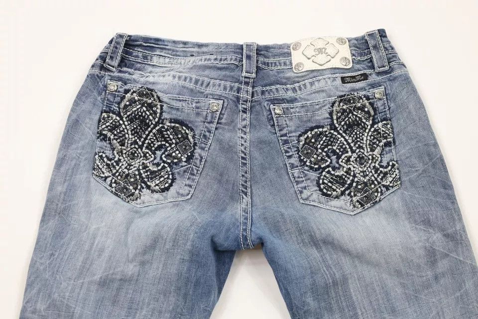 Miss Me × Vintage Miss Me Jeweled Fleur de Lis MMA Mid Rise Cropped Jeans Size 31" - 9 Thumbnail