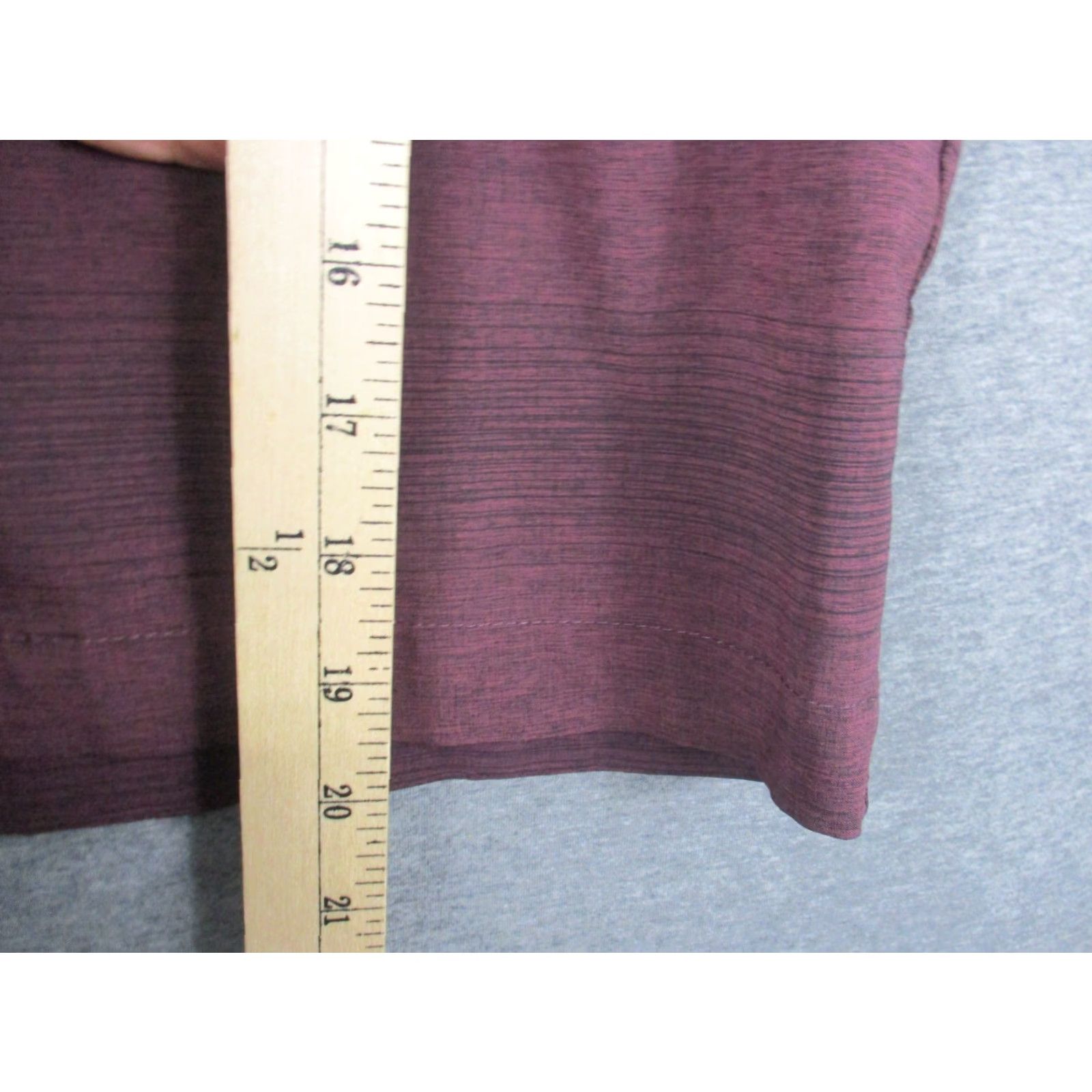 TravisMathew Travis Mathew Shorts Men's 36 Purple Stripe Chino Golf Stretch Size US 36 / EU 52 - 6 Thumbnail
