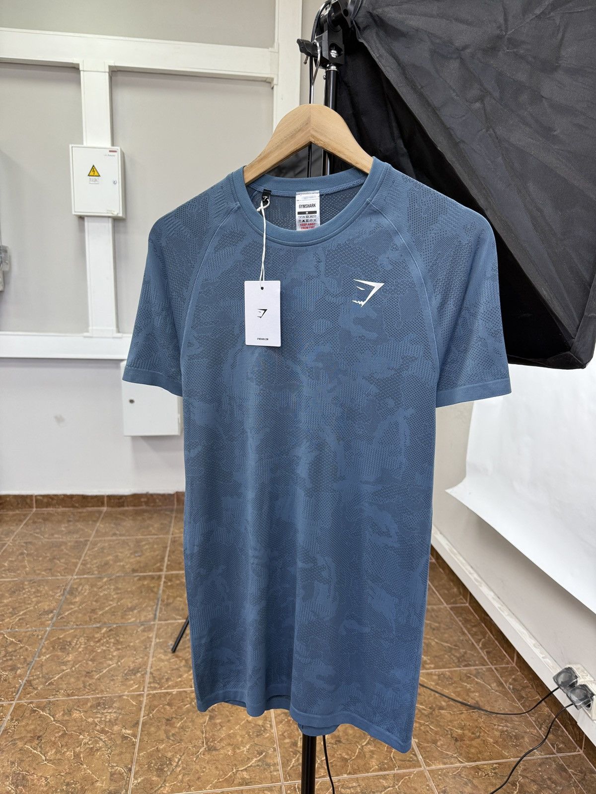 Gymshark 🇺🇸 ❗️NEW Gymshark Geo Seamless Training T-Shirt Y2K onyx style Size US M / EU 48-50 / 2 - 2 Thumbnail