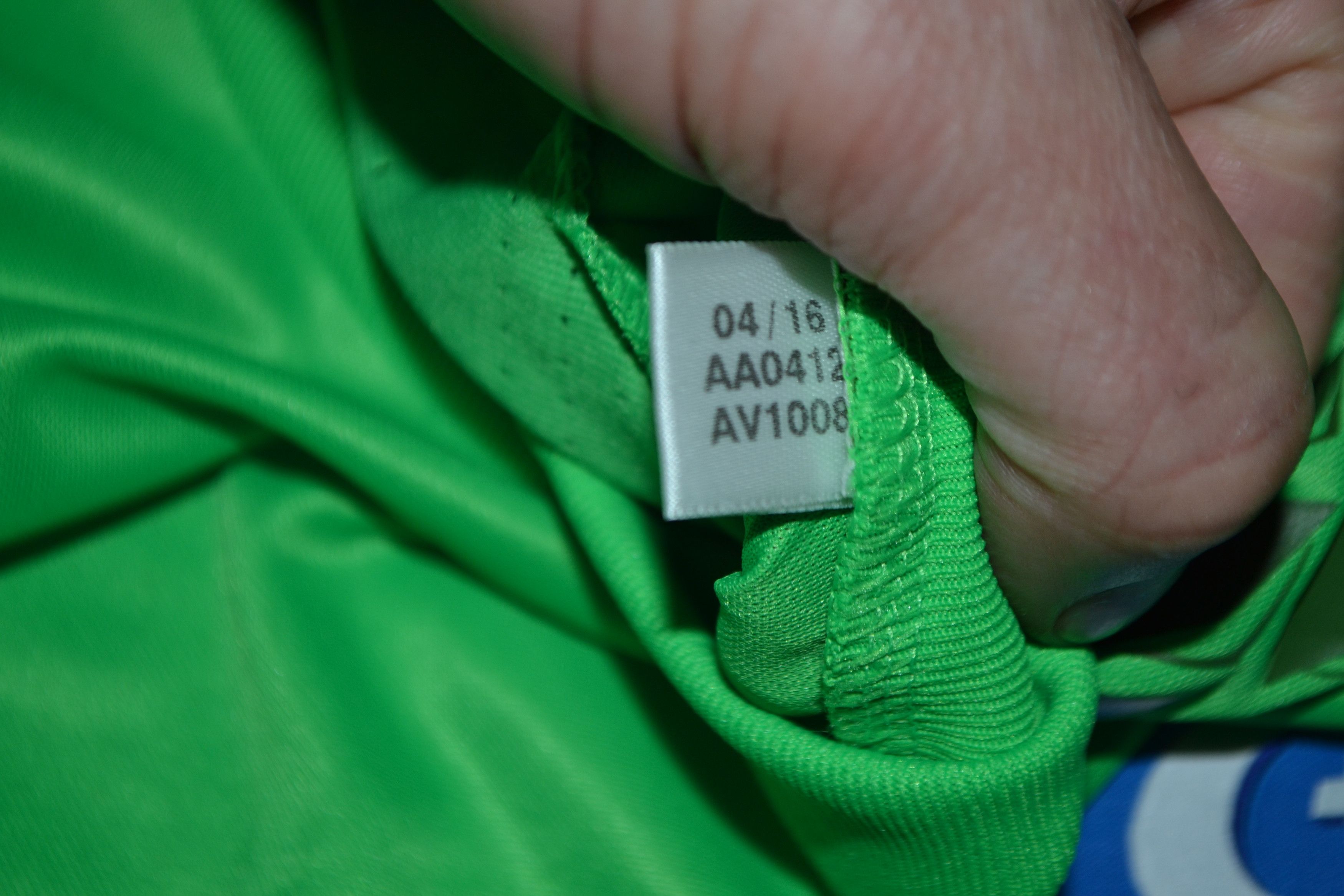 Adidas Dynamo Kyiv Goalkeeper Shirt 2016 Soccer Jersey Size US XL / EU 56 / 4 - 4 Thumbnail