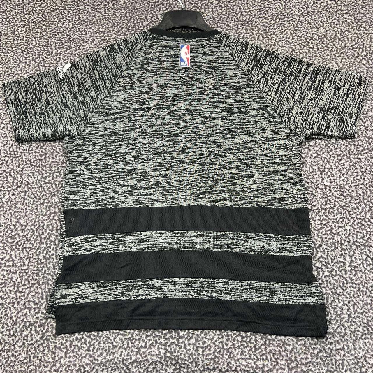 Adidas Los Angeles LA Clippers Shirt Men Adidas Short Sleeve L Size US L / EU 52-54 / 3 - 2 Thumbnail