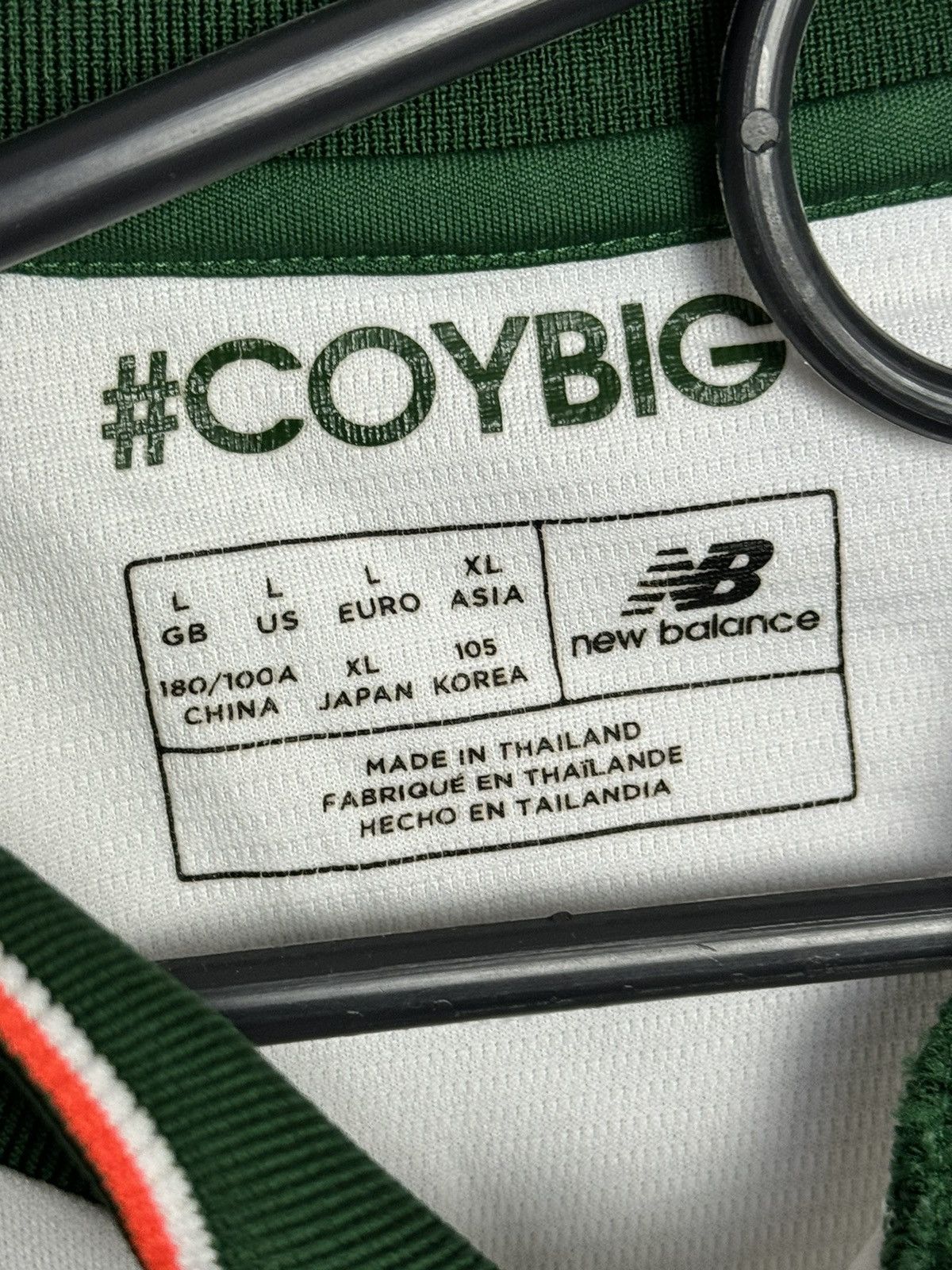 New Balance Republic of Ireland 17/18 Away Football Jersey Size US L / EU 52-54 / 3 - 19 Thumbnail