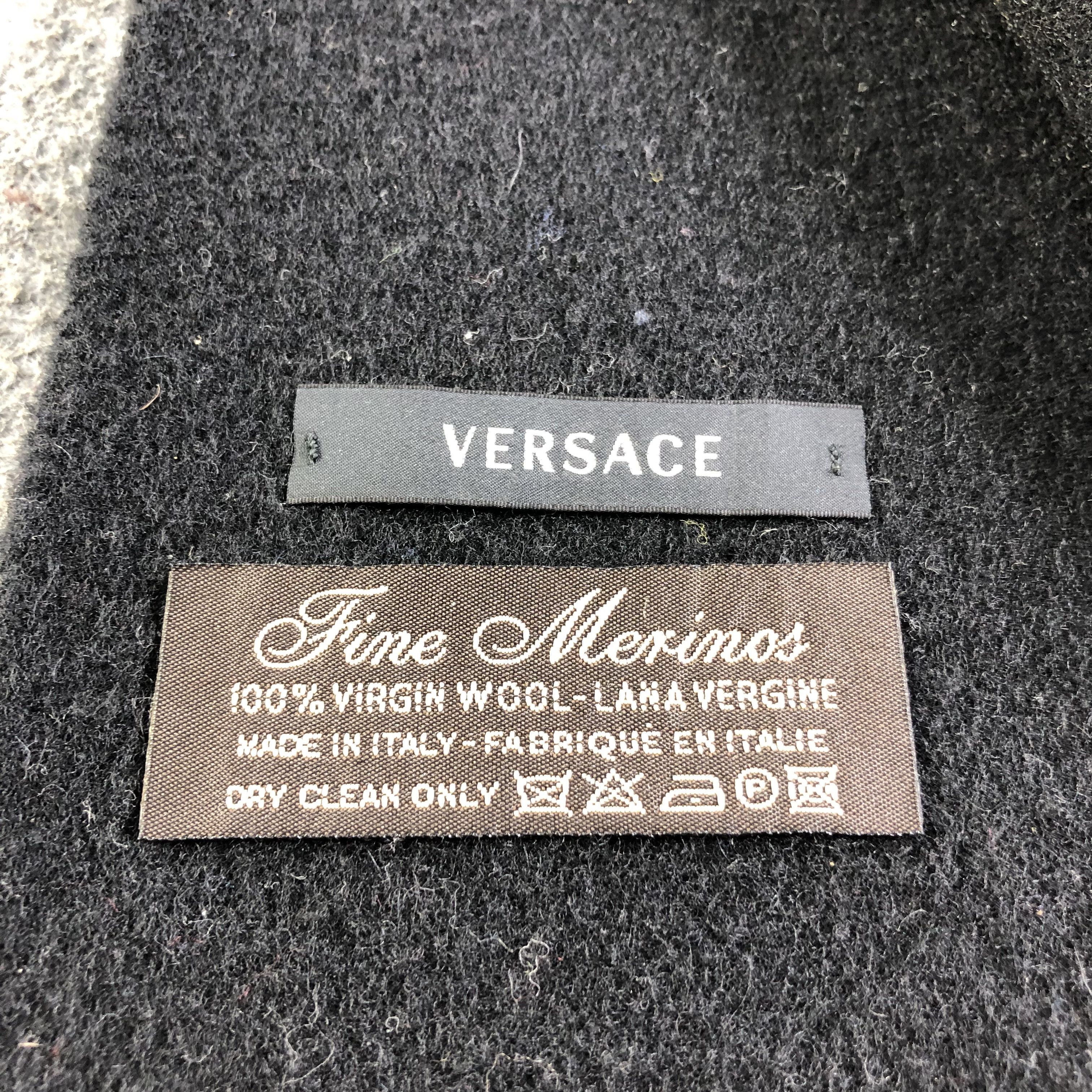 Versace Versace Medusa Head Merino Scarf Muffler Neckwear V2590 Size ONE SIZE - 5 Thumbnail