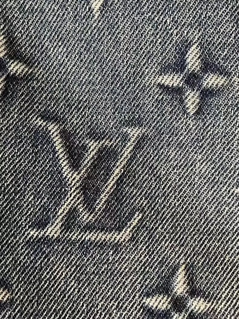 Louis Vuitton Louis Vuitton Logo Embossed Loose Straight-Leg Work Jeans 2 Size US 33 - 5 Thumbnail