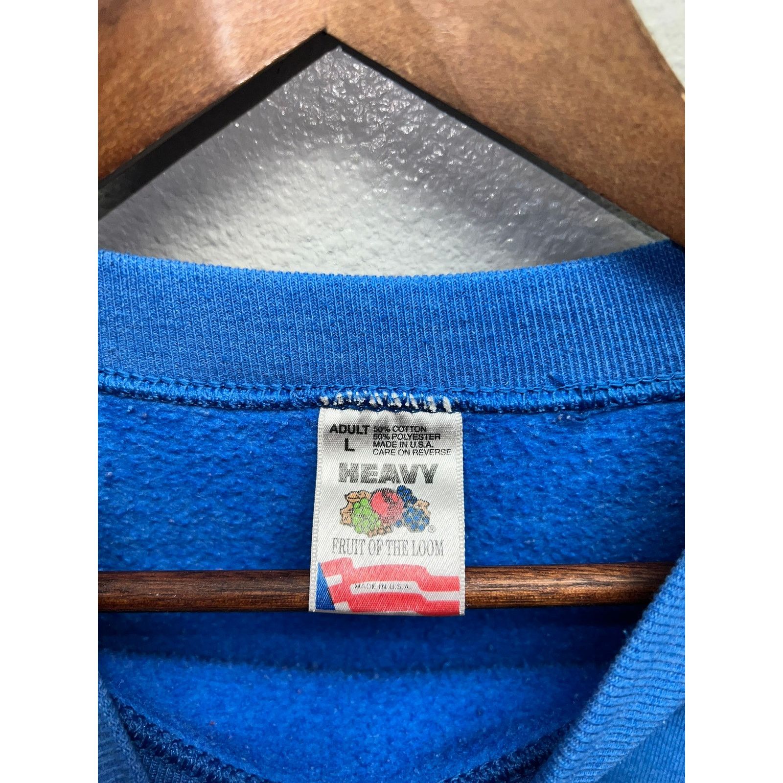 Vintage Vintage Blue Blank Sweatshirt Crewneck Heavy USA 90s Large Size US L / EU 52-54 / 3 - 5 Thumbnail