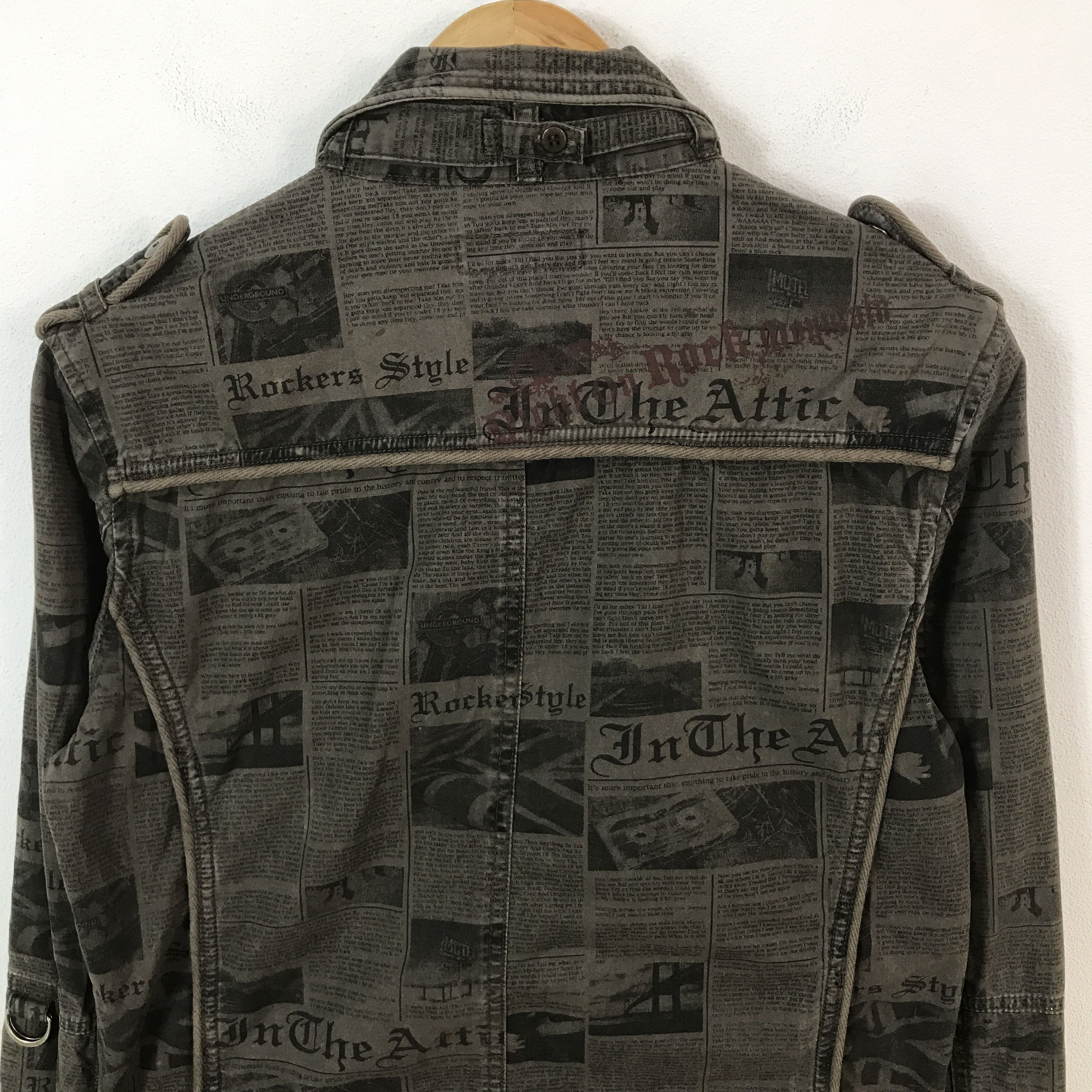 In The Attic In The Attic Full Design Ifsixwasnine Design jacket Size US L / EU 52-54 / 3 - 4 Thumbnail