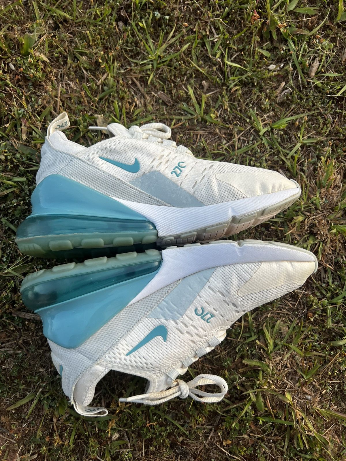 Nike CLEAN Nike size 5 Air Max 270 Denim Blue running shoes Size US 5 / EU 37 - 11 Thumbnail