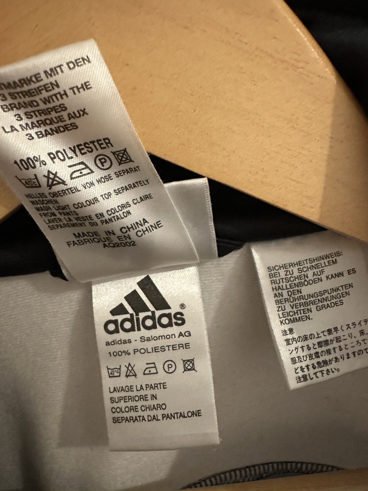 Adidas Adidas Jacket Size SVintage Retro Jacke Size US S / EU 44-46 / 1 - 11 Thumbnail
