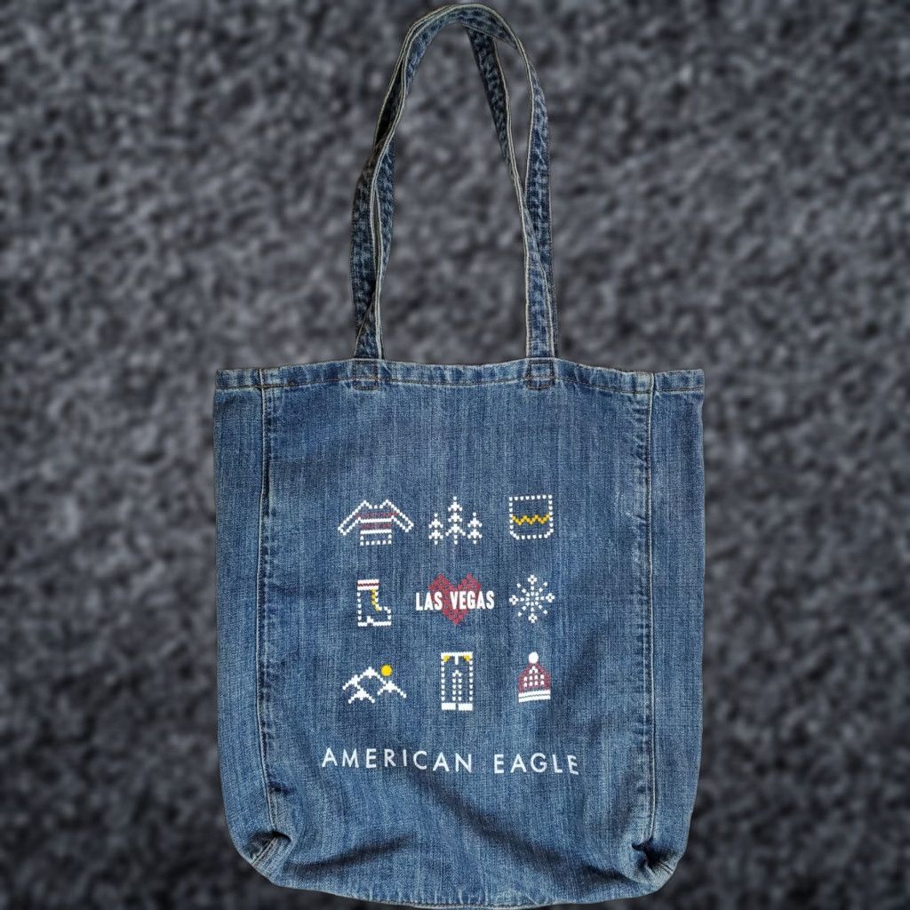 American Eagle Outfitters VINTAGE American Eagle Outfitters Logo Denim Tote Bag Purse Blue Distressed -Las Vegas Holiday Womens Medium Size ONE SIZE - 1 Thumbnail