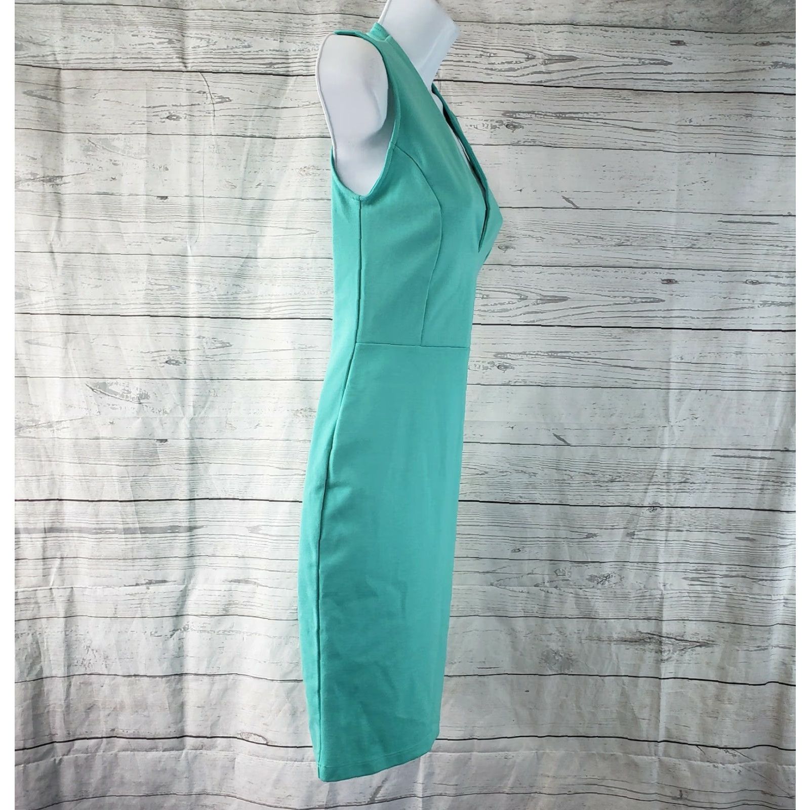 Lulus Lulus Women’s Dress Small Green Sleeveless Exposed Zipper V-Neck Viscose Blend Dress Size S Bodycon Short Vintage No Size S / US 4 / IT 40 - 3 Thumbnail