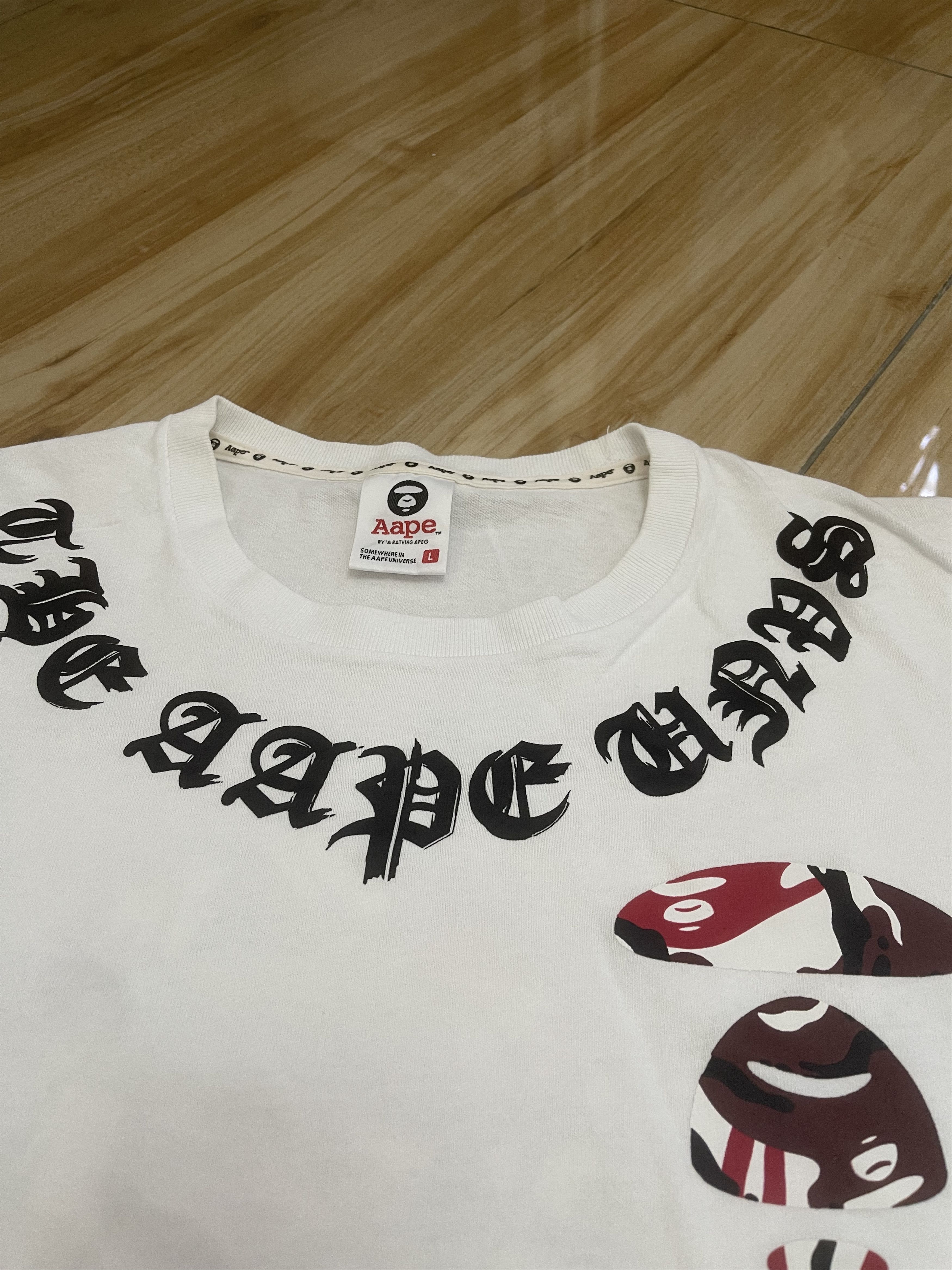 Aape Bathing ape white tee Size US L / EU 52-54 / 3 - 2 Thumbnail