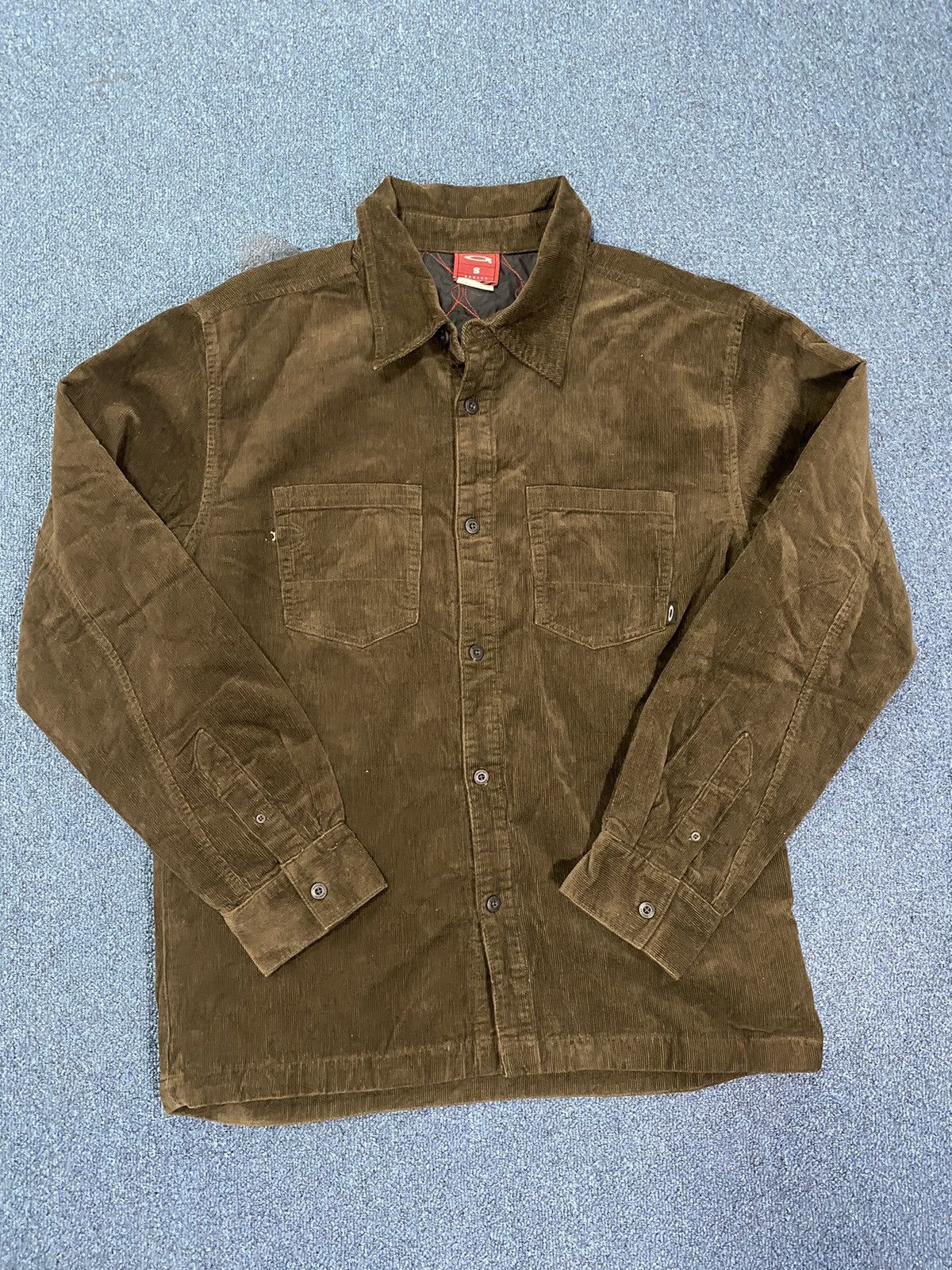 Oakley 90’s Oakley Corduroy Shirt Jacket Size US S / EU 44-46 / 1 - 1 Thumbnail