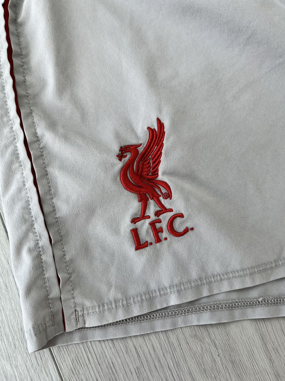 New Balance New Balance FC Liverpool Soccer Shorts Size US 30 / EU 46 - 5 Thumbnail