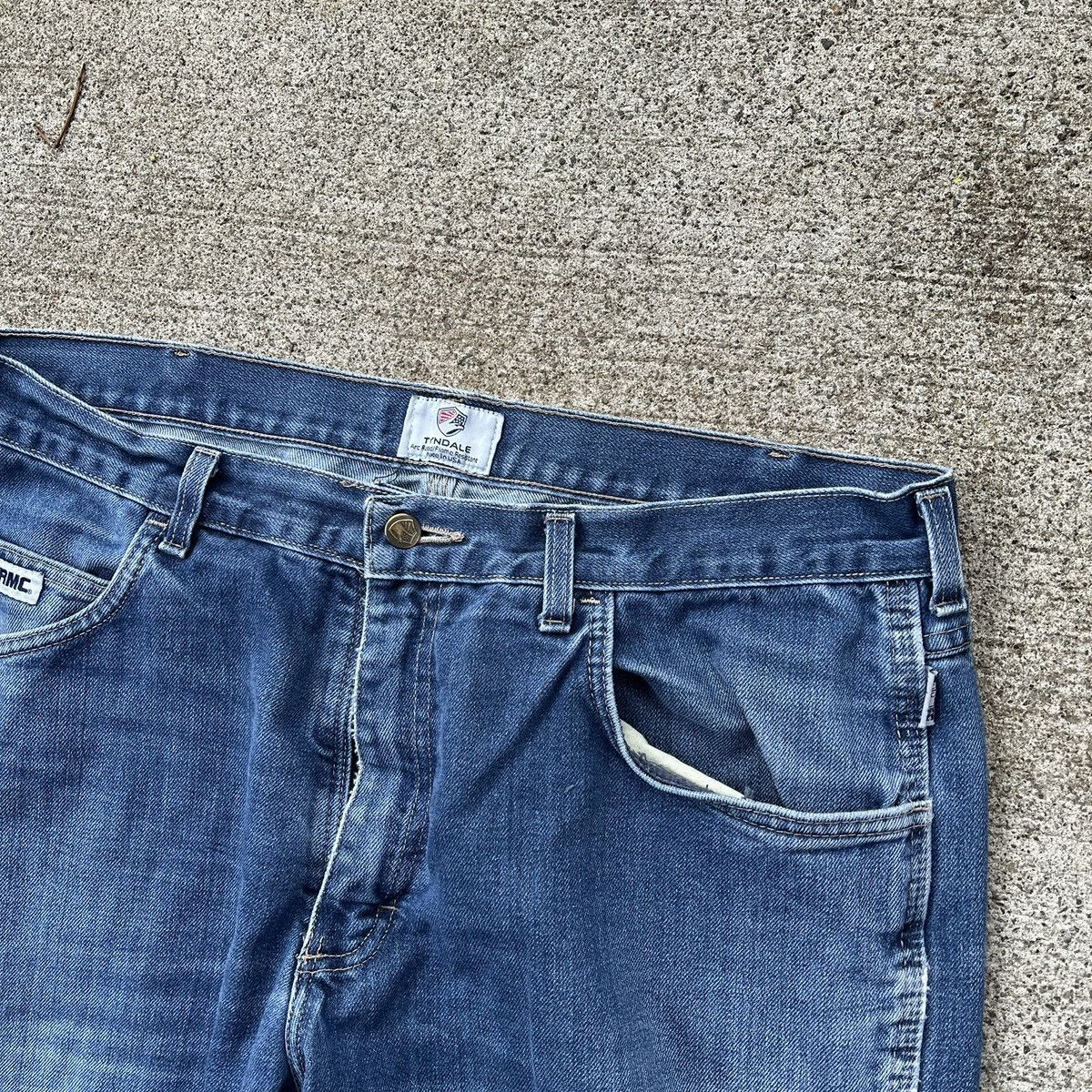 Japanese Brand Vintage Faded Distressed Jeans 38x32 90’s Y2K Size US 38 / EU 54 - 5 Thumbnail
