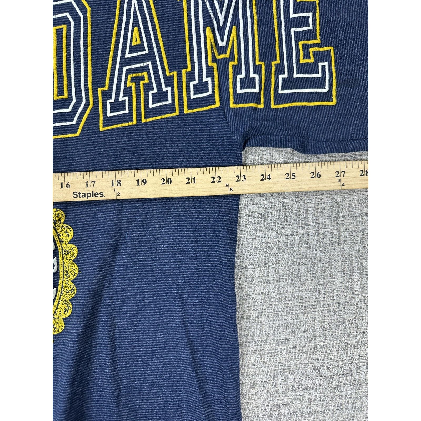 Other Notre Dame Fighting Irish Shirt Sz XL Chest Spell Out Crest Size US XL / EU 56 / 4 - 4 Thumbnail