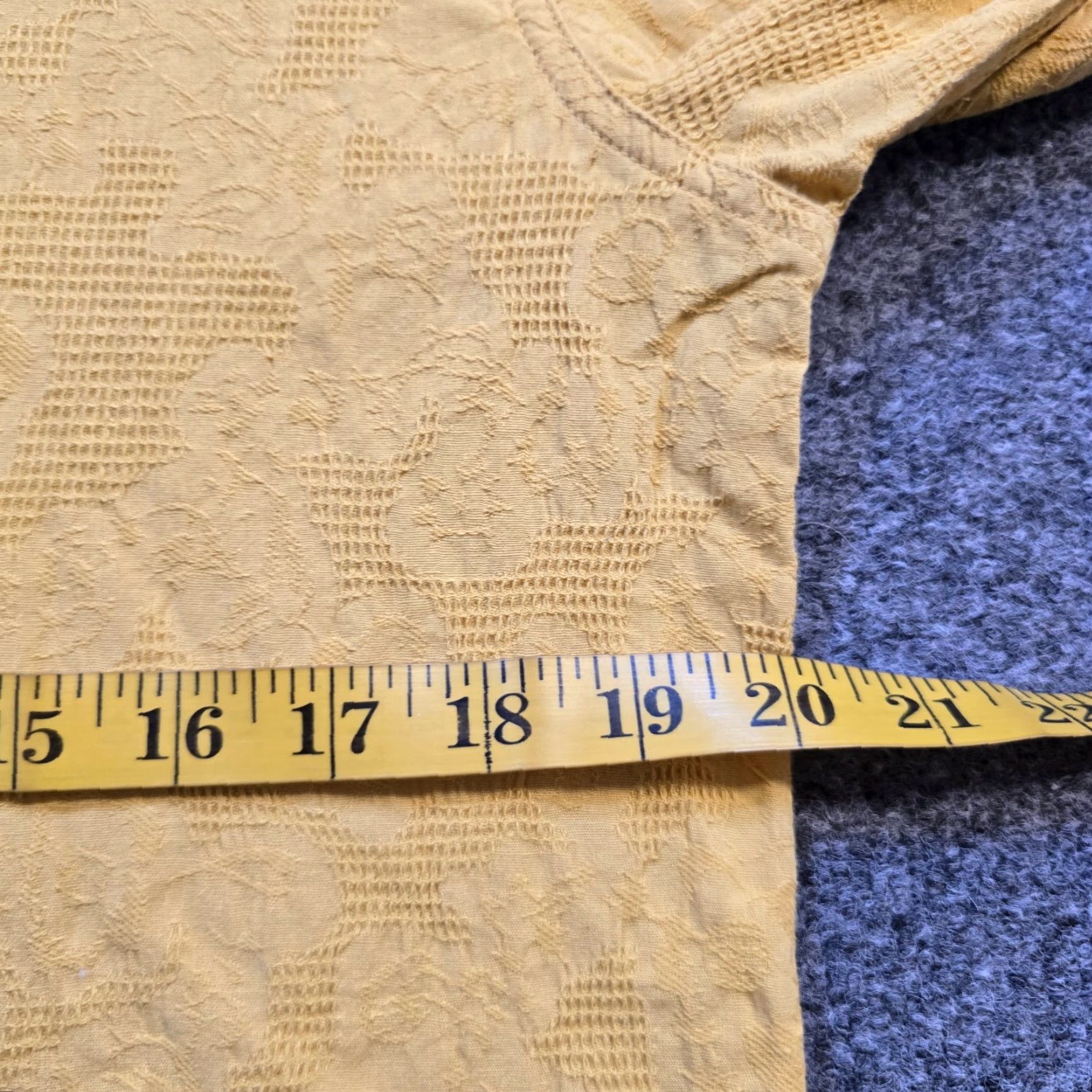 Carbon2Cobalt Carbon 2 Cobalt Top Womens Yellow Embossed Textured Floral Blouse Size M / US 6-8 / IT 42-44 - 6 Thumbnail