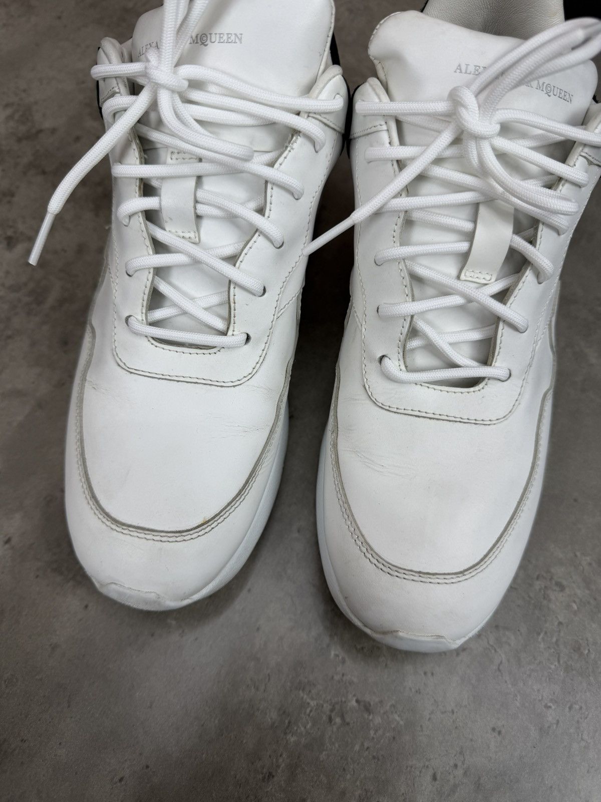 Alexander McQueen Alexander McQueen Oversized White Leather Sneakers Size 38 Size US 8 / IT 38 - 3 Thumbnail