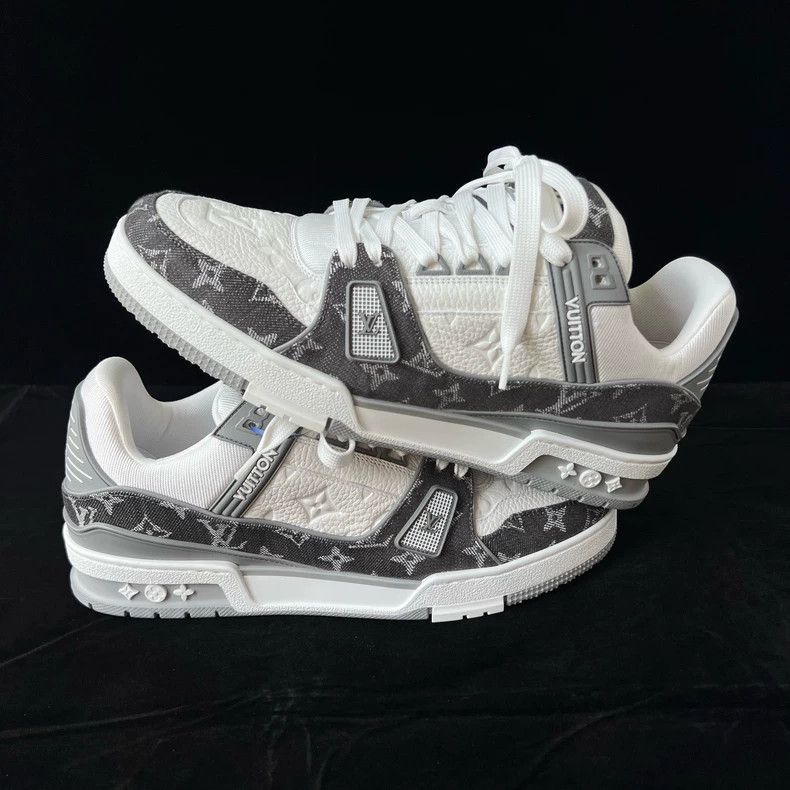 Louis Vuitton Louis Vuitton Trainer Sneakers Size US 7 / EU 40 - 3 Thumbnail