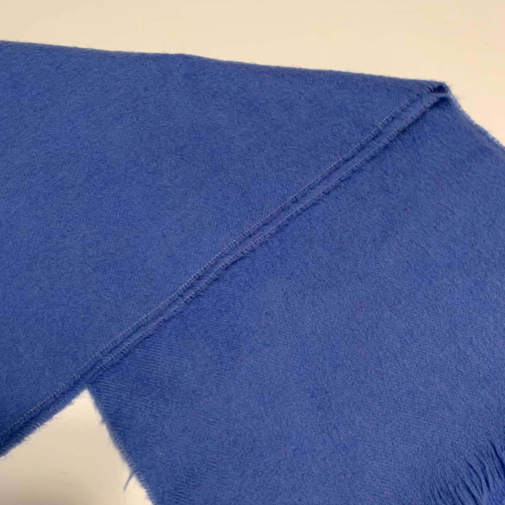 Vintage VINTAGE Robert Ubu Wool Scarf Women Winter Fall 51x12 Soft Blue Fringe Size ONE SIZE - 3 Thumbnail