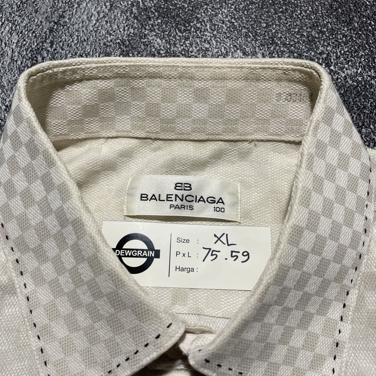 Balenciaga Balenciaga BB Pocket Shirts Embossed Size US XL / EU 56 / 4 - 4 Thumbnail