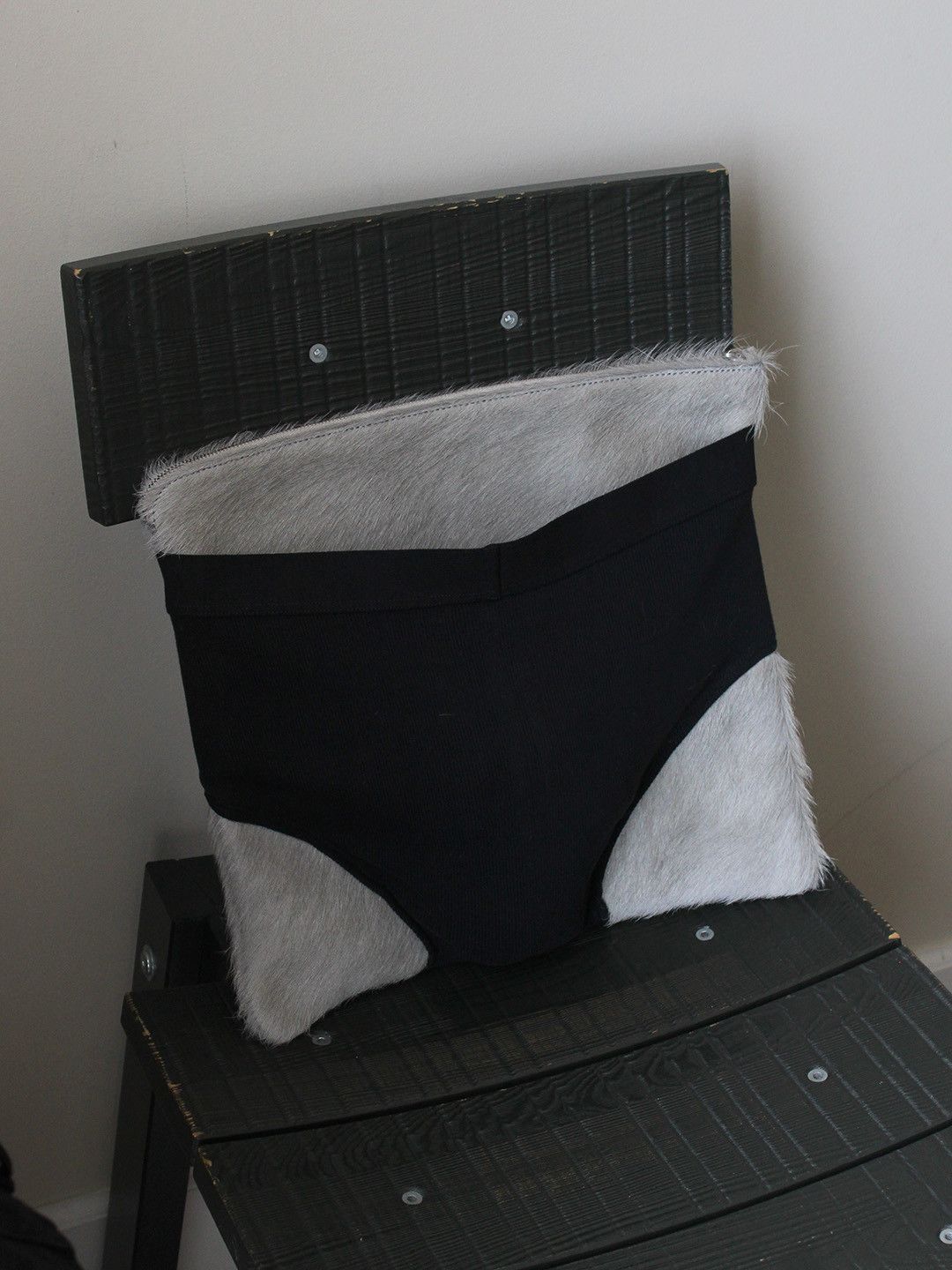 Rick Owens Rick Owens FW22 "Strobe" Pony Hair Brief Clutch Bag Size ONE SIZE - 3 Thumbnail