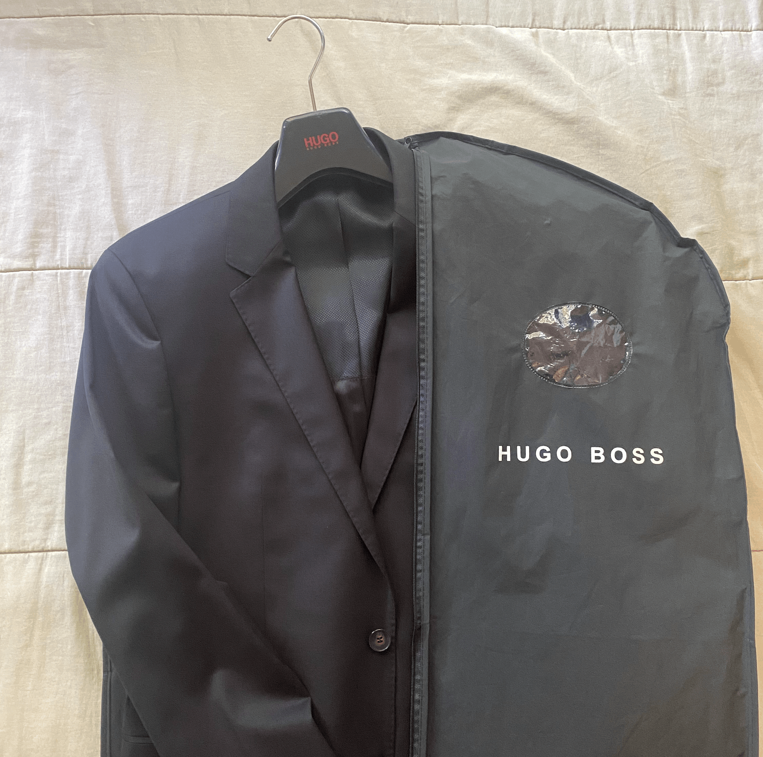 Hugo Boss Black Suit Guabello Super 120 Wool 38S