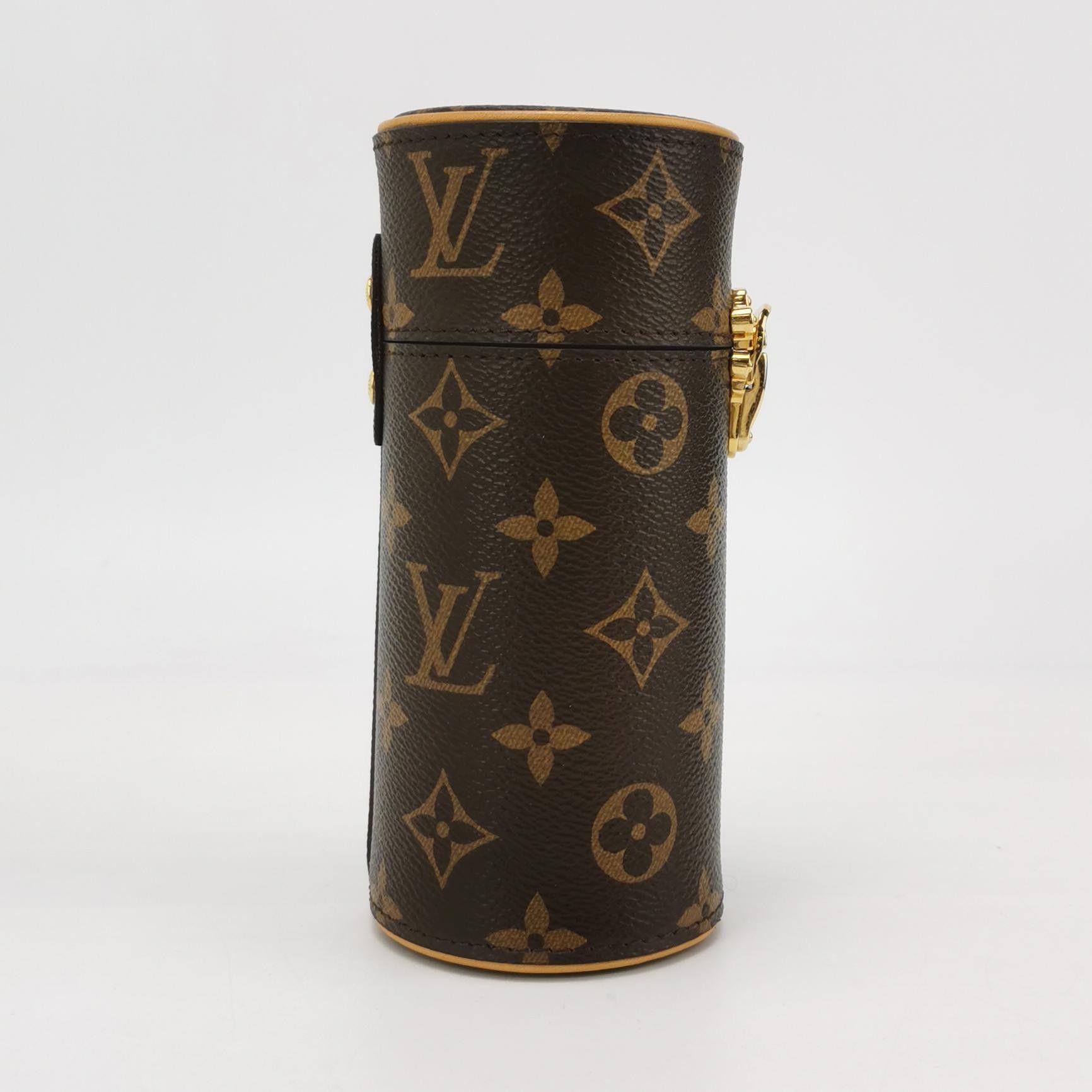 Louis Vuitton Louis Vuitton (LV) Vegetable Tanned Leather Monogram Print Size ONE SIZE - 1 Thumbnail