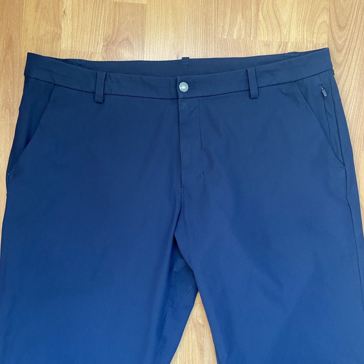 Lululemon Lululemon Logo 5 Pocket Navy Pants Men’s 40 Size US 40 / EU 56 - 3 Thumbnail