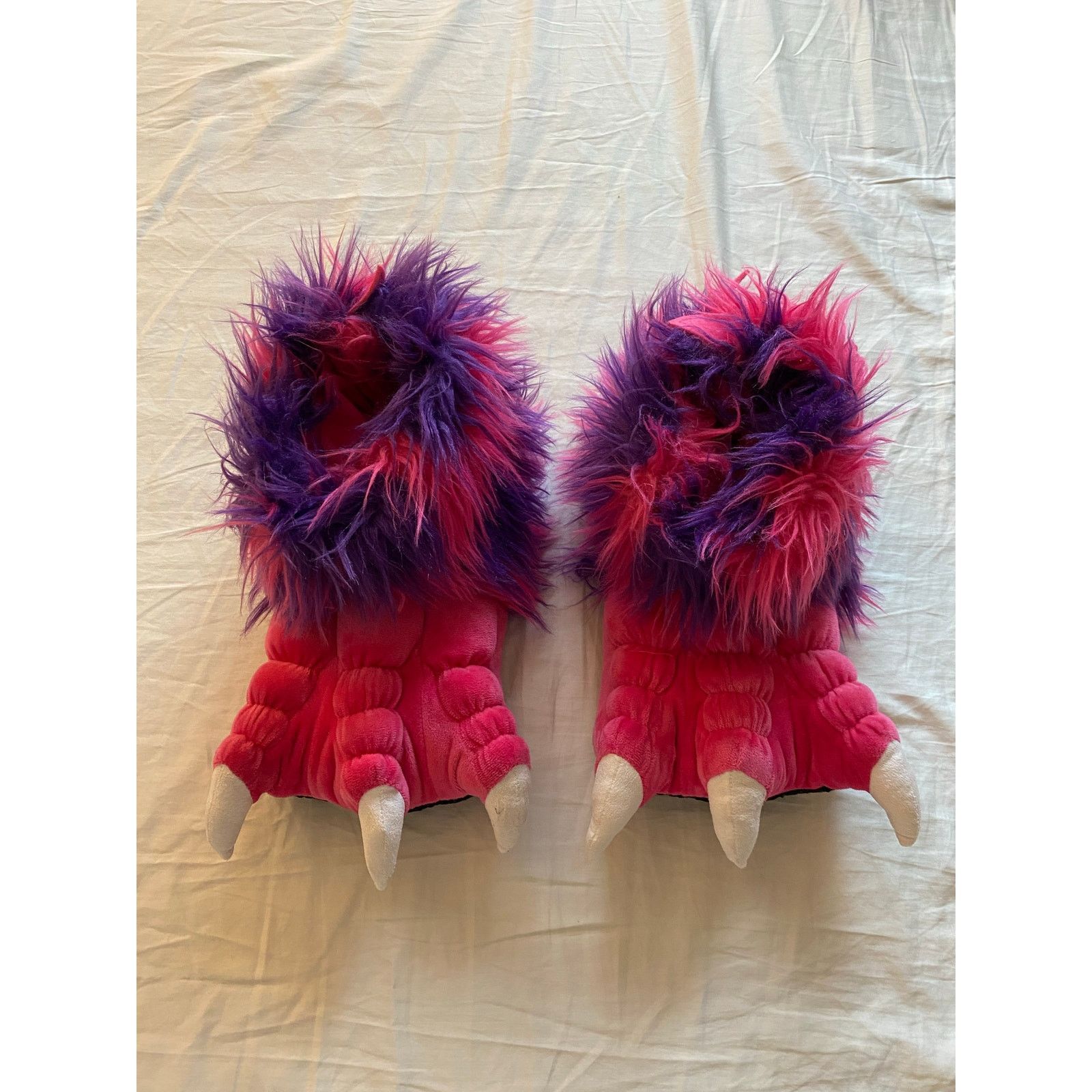 George NWOT Monster Toes Slippers, Sz L, Cosplay, Festival Size US 10 / IT 40 - 1 Thumbnail
