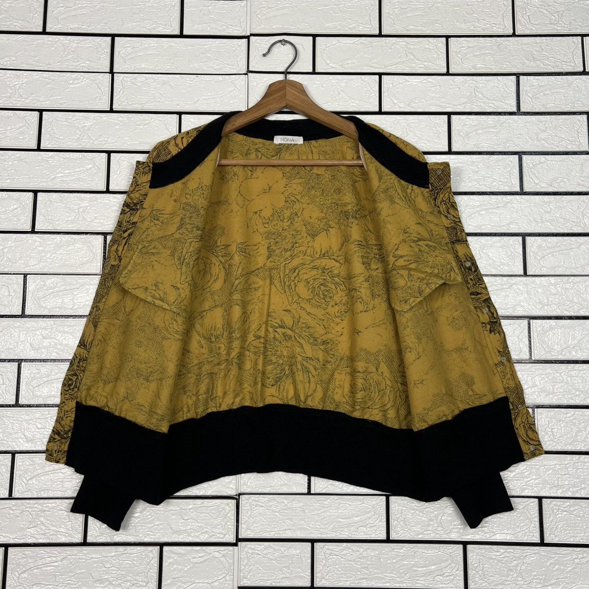 Japanese Brand Vintage Art Florals Print Wool Silk Button Jacket #4115-C187 Size M / US 6-8 / IT 42-44 - 11 Thumbnail