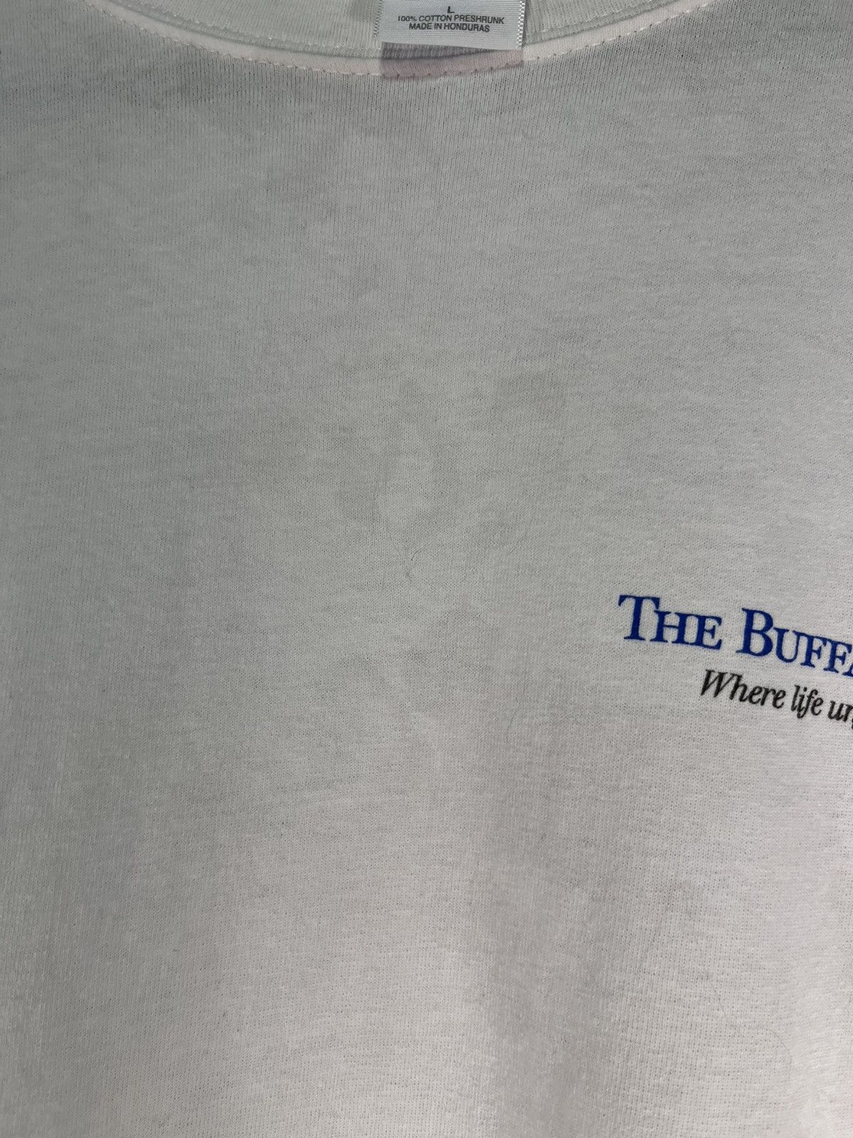 Gildan Buffalo news graphic tee Size US L / EU 52-54 / 3 - 6 Thumbnail