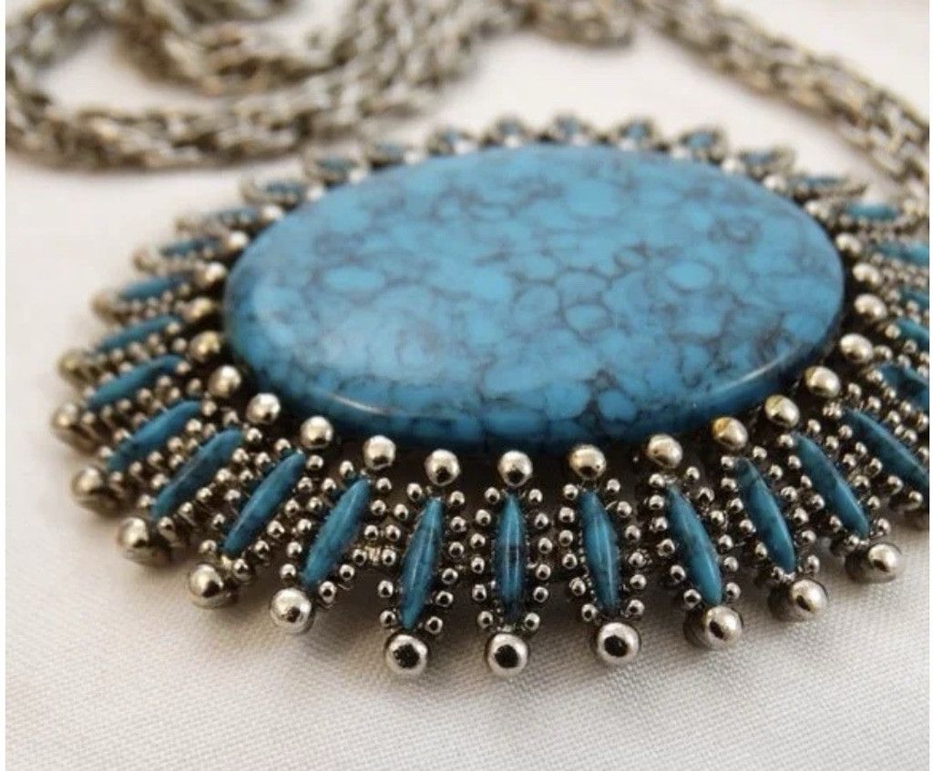 The Unbranded Brand JJ Jonette Signed Vintage SilverTone Faux Turquoise Necklace Size ONE SIZE - 3 Thumbnail