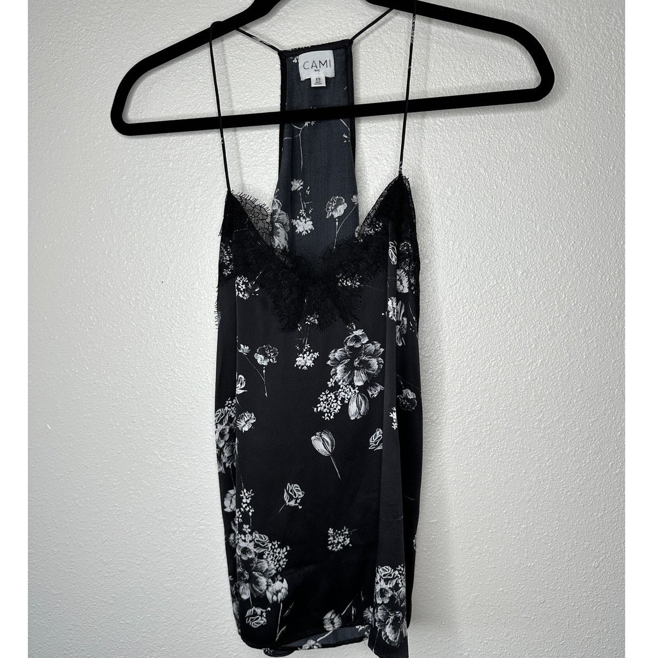 CAMI NYC Cami NYC Black White Floral Lace Trim Silk Racer Cami Top XS Size XS / US 0-2 / IT 36-38 - 1 Thumbnail