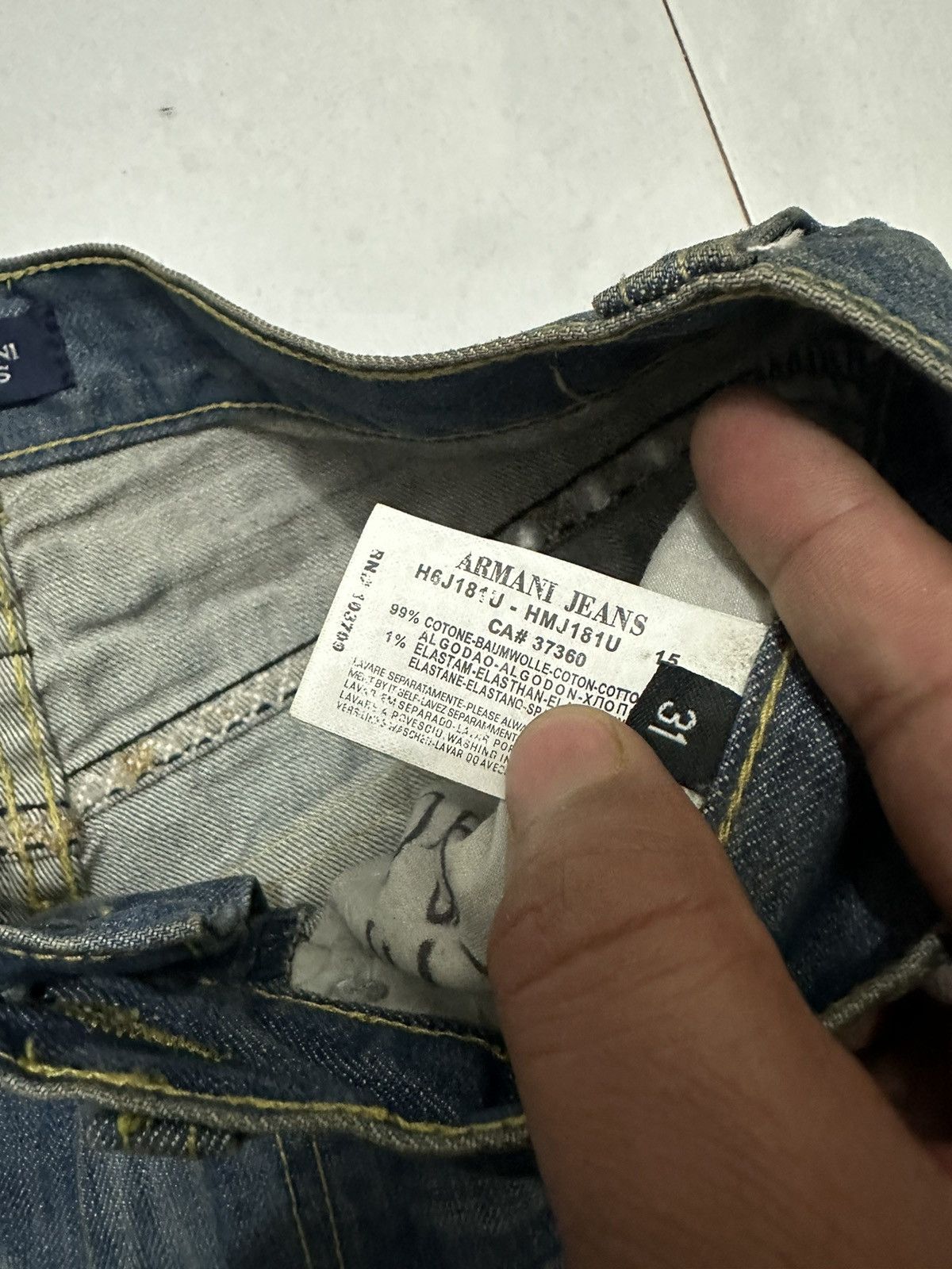 Armani VTG All ARMANI Collection Distressed Denim Size US 31 - 17 Thumbnail