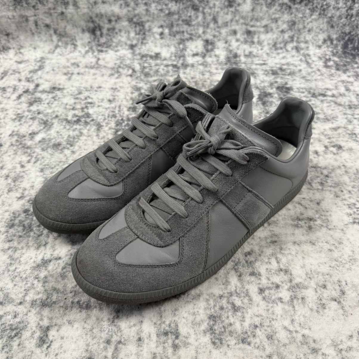 Maison Margiela Masion Margiela Replica ‘Grey’ Low Shoes Size US 9 / EU 42 - 2 Thumbnail