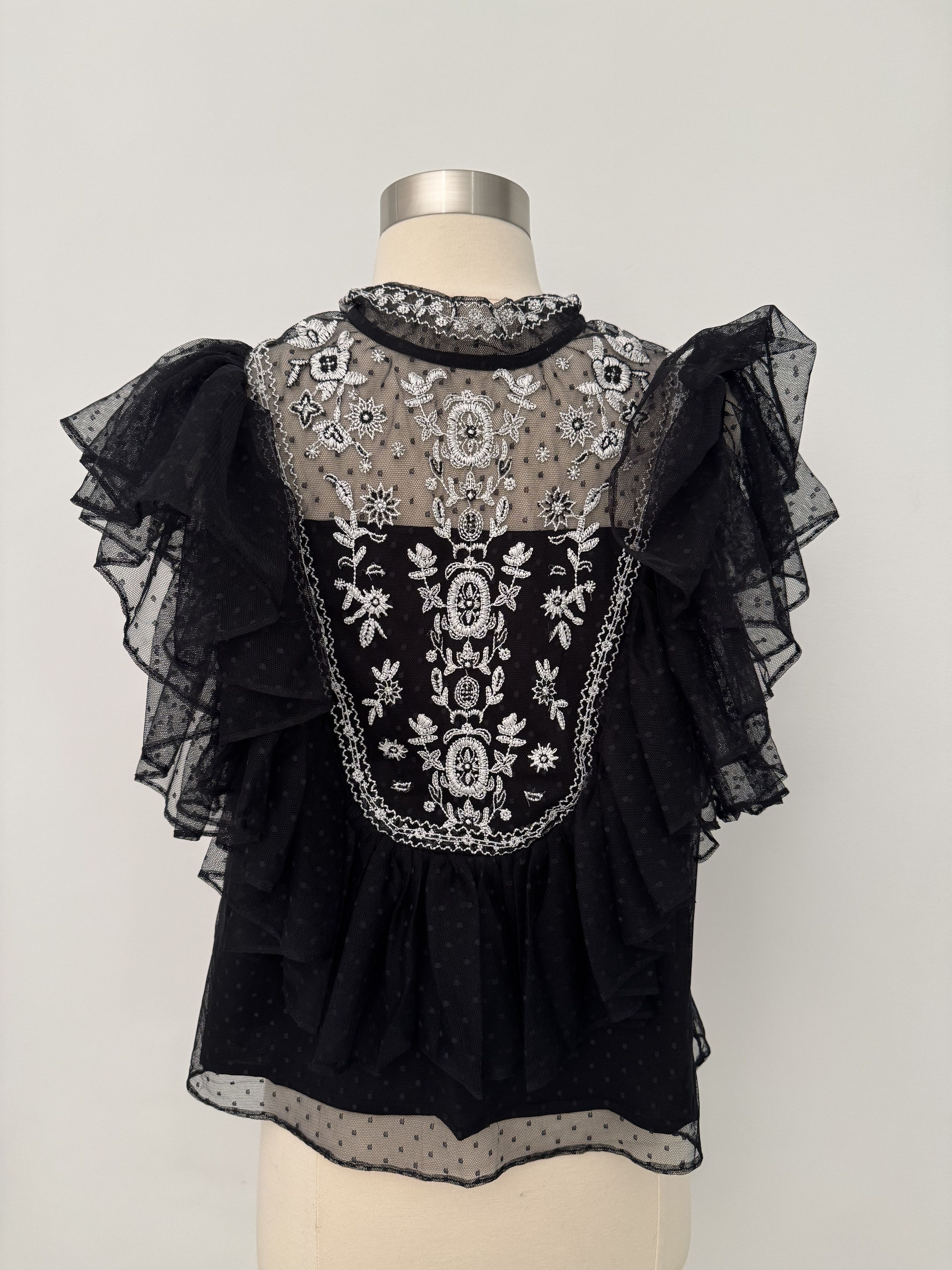 Anthropologie Stellah Lacey Top Size XS / US 0-2 / IT 36-38 - 3 Thumbnail