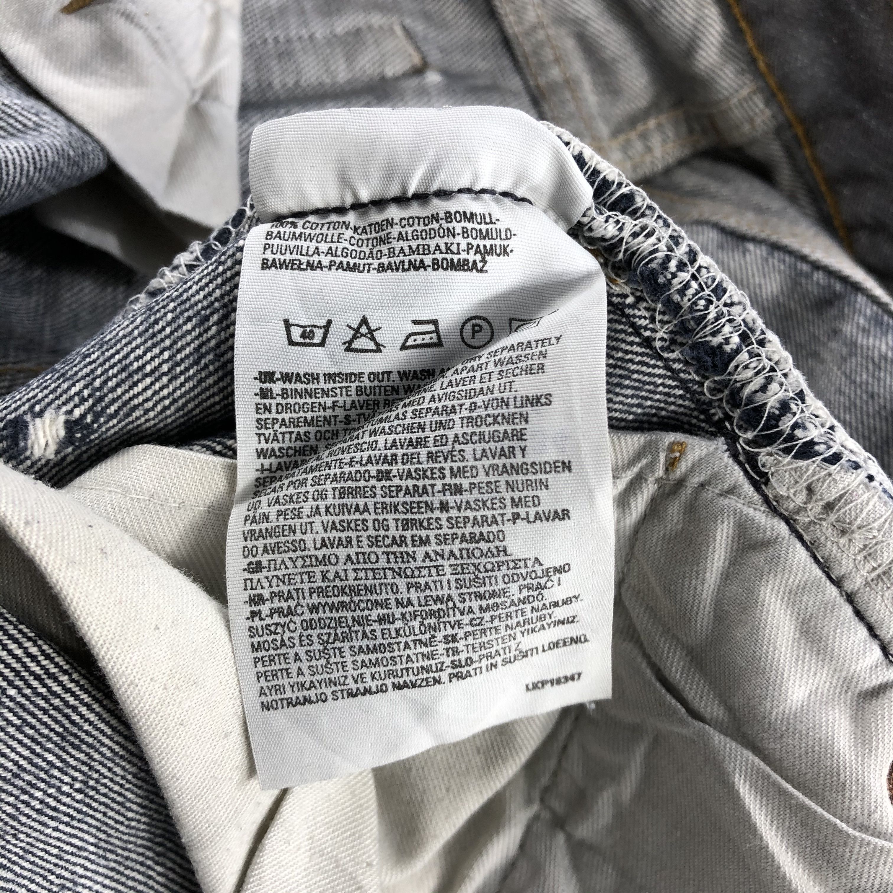 Levi's × Vintage Vintage 90s Levis 501 Ripped Jeans-JM2482 Size US 30 / EU 46 - 15 Thumbnail