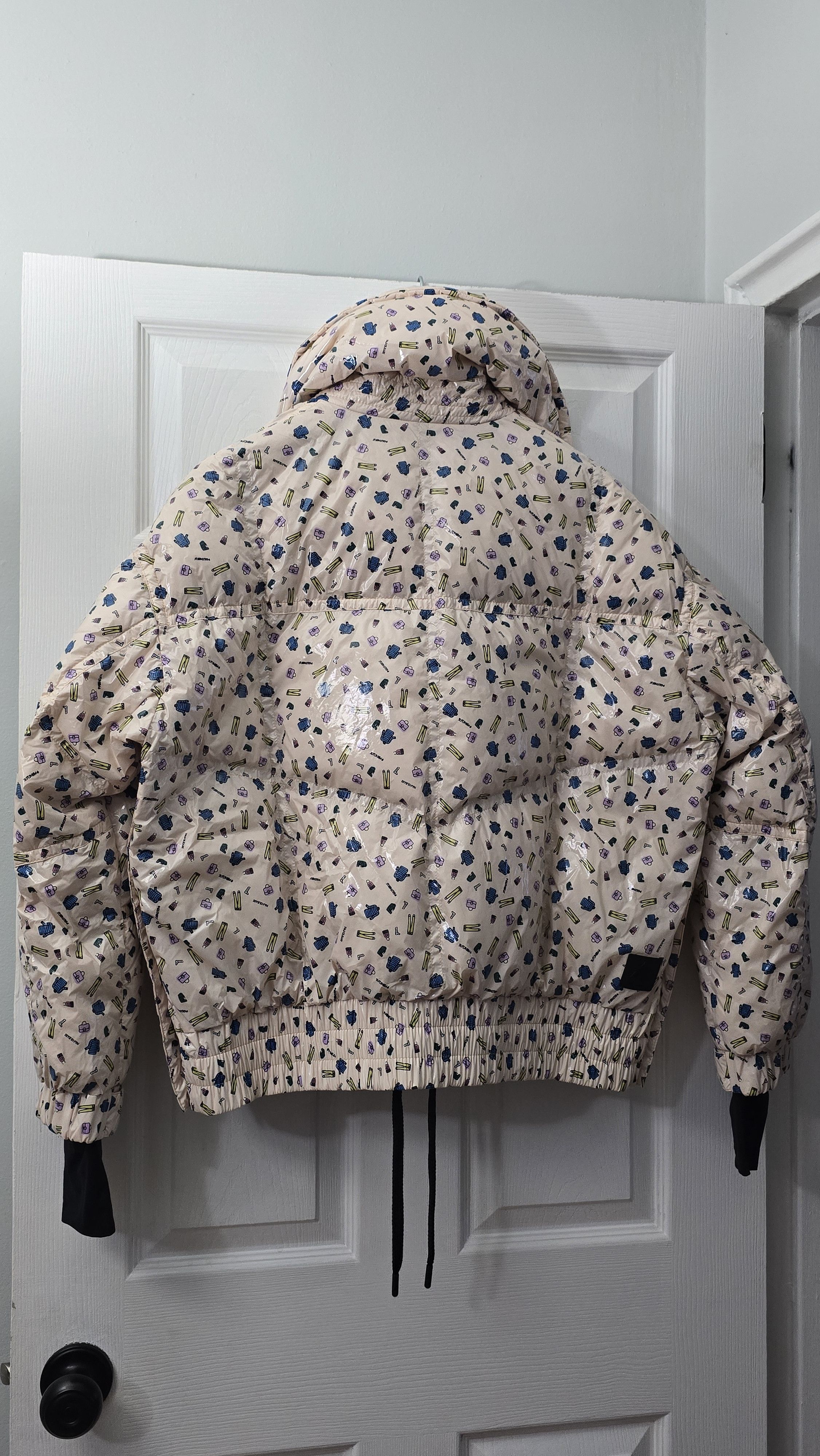 Moncler Grenoble Moncler Genius 3 Grenoble White Mazodo Down Jacket Sz 3. Size US L / EU 52-54 / 3 - 21 Thumbnail
