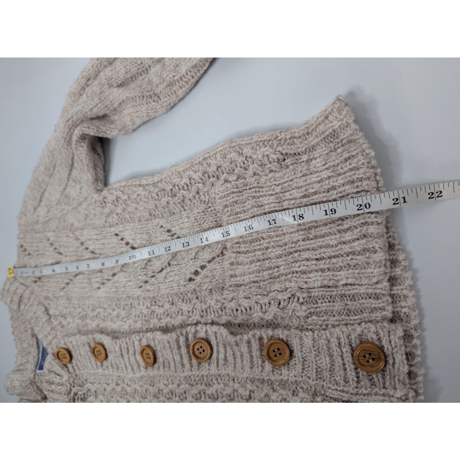 Vintage VINTAGE Liana Petites Women’s PS Cardigan Sweater Long Sleeve V-Neck Pockets Beige 80s 60s Retro Mens? Womens? Size S / US 4 / IT 40 - 5 Thumbnail