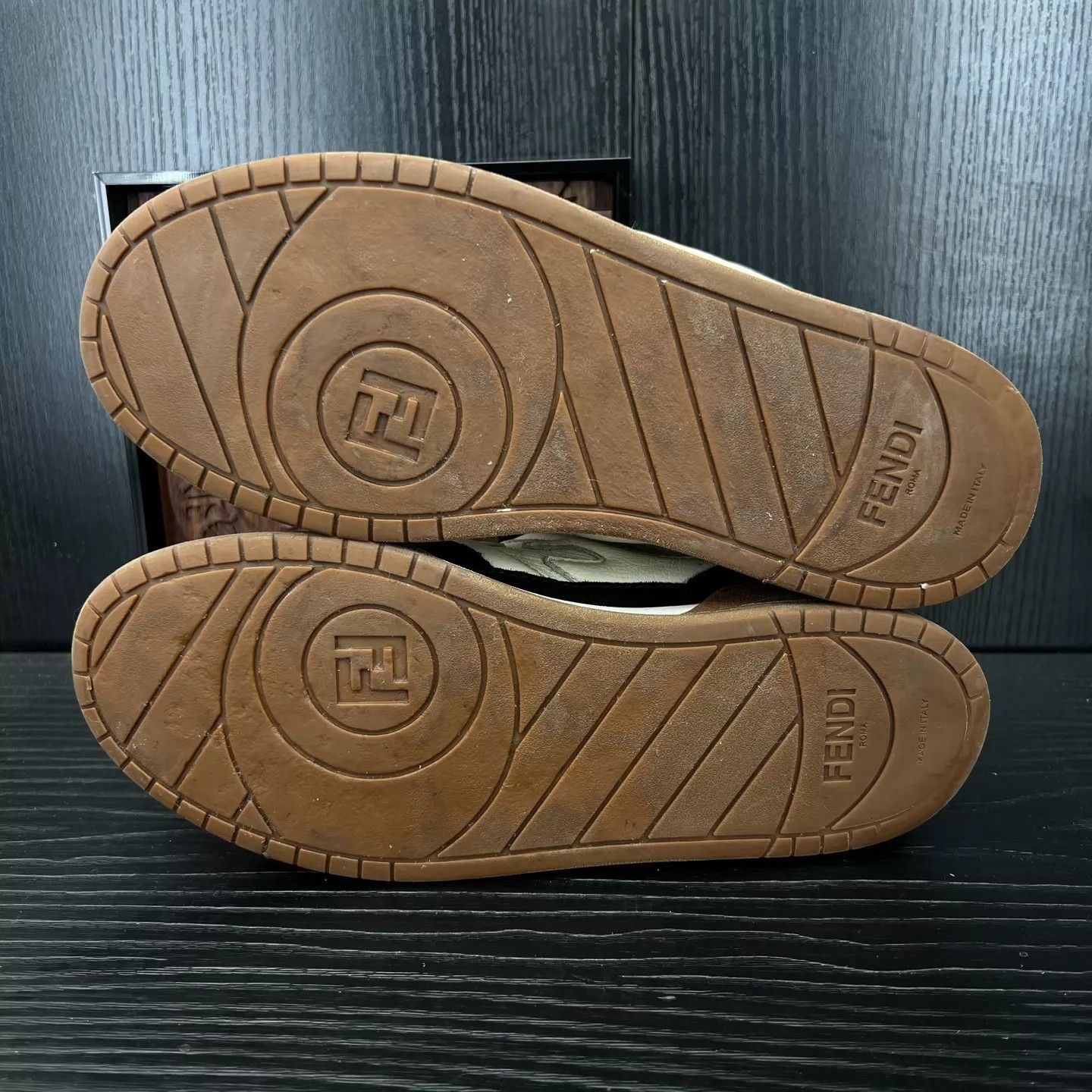 Fendi Fendi Match Black & White Size 5/39 Liner Wear Size US 6 / EU 39 - 7 Thumbnail