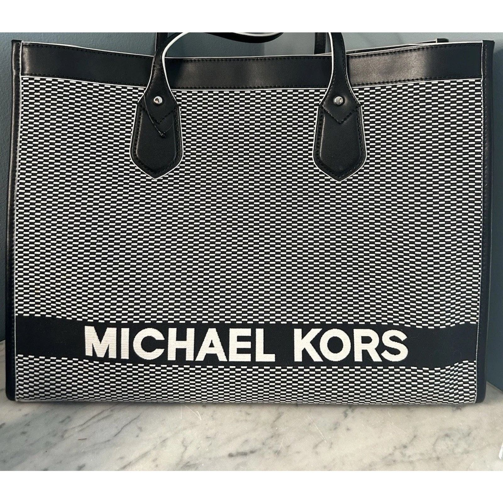 Michael Kors New Michael Kors Bay Large Tote East West Woven Canvas Bag Size ONE SIZE - 14 Thumbnail