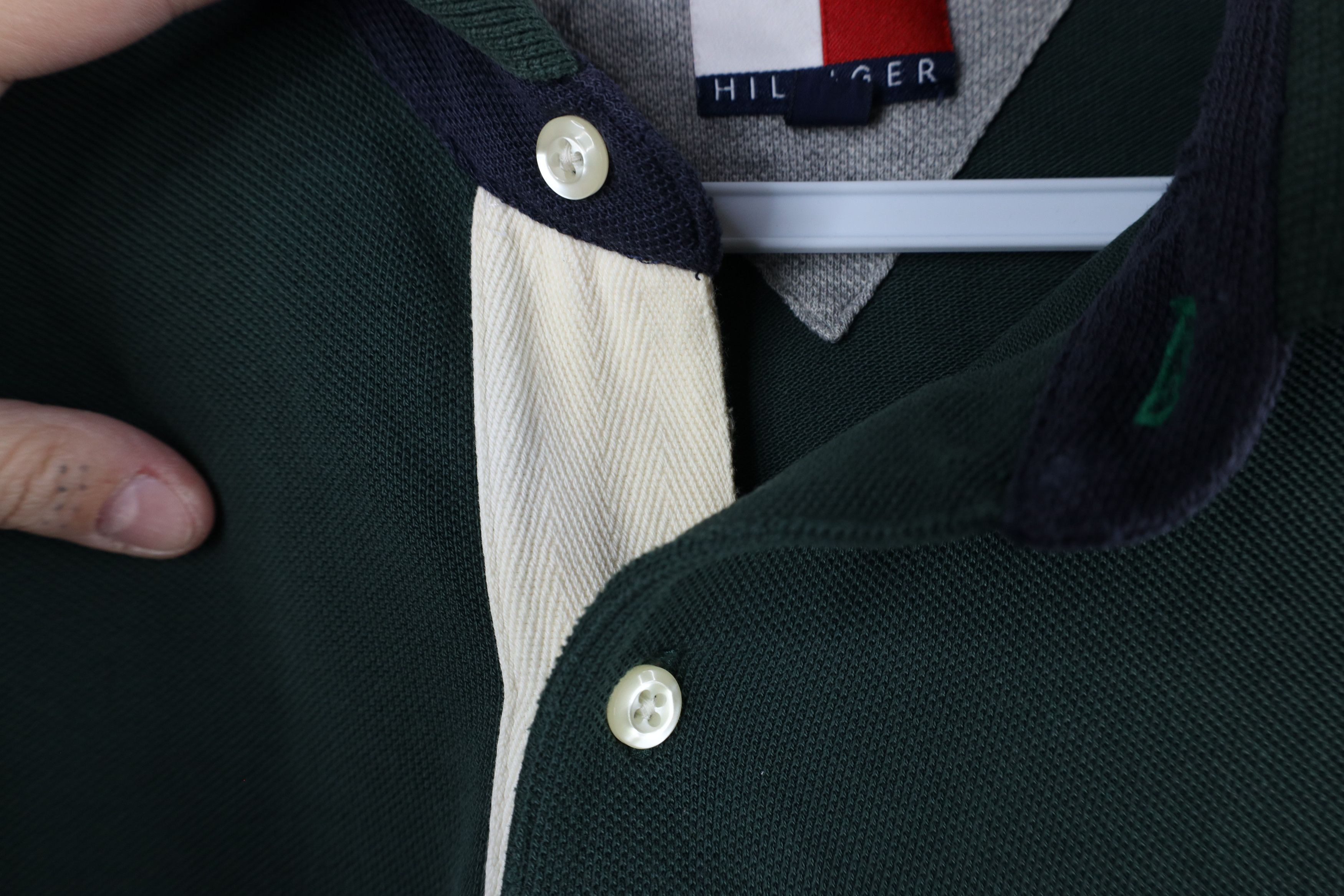 Tommy Hilfiger × Vintage Vintage 90s Tommy Hilfiger Striped Collared Polo Shirt Green Size US S / EU 44-46 / 1 - 9 Thumbnail